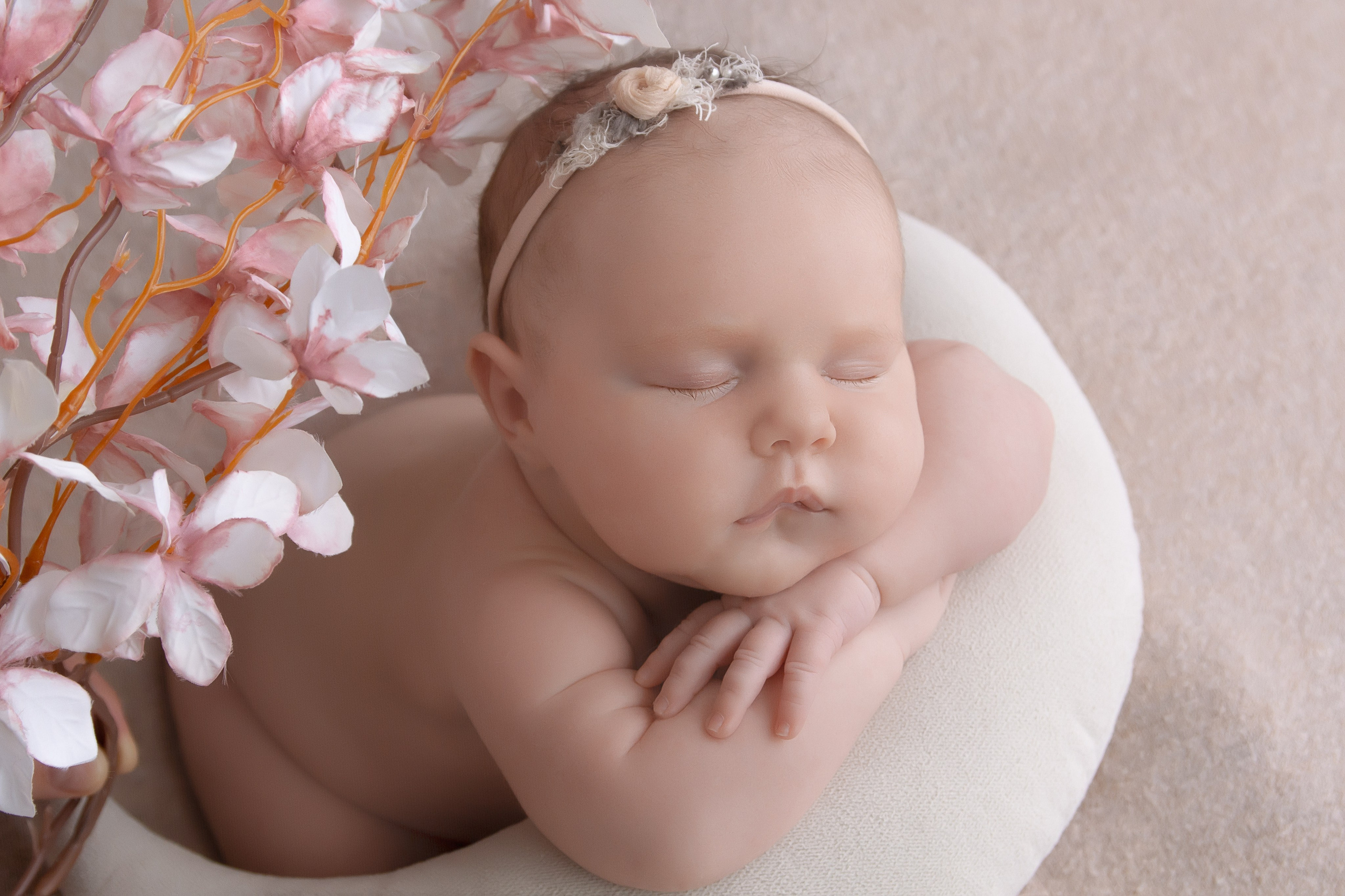 Портфолио. Самая первая фотосессия малыша! Профессиональная съемка новорожденных Newborn в Москве и МО!