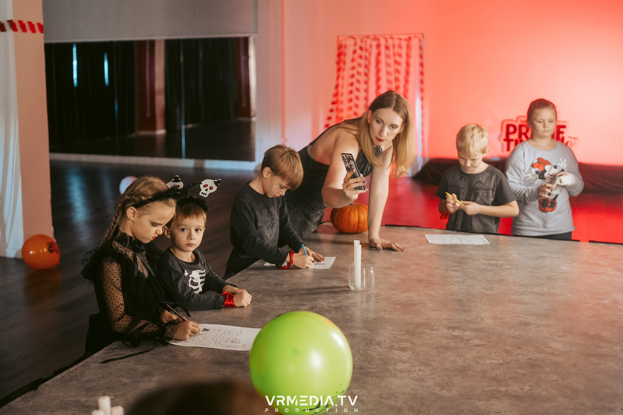 Halloween by «Freedom» & «Primetime Kids»