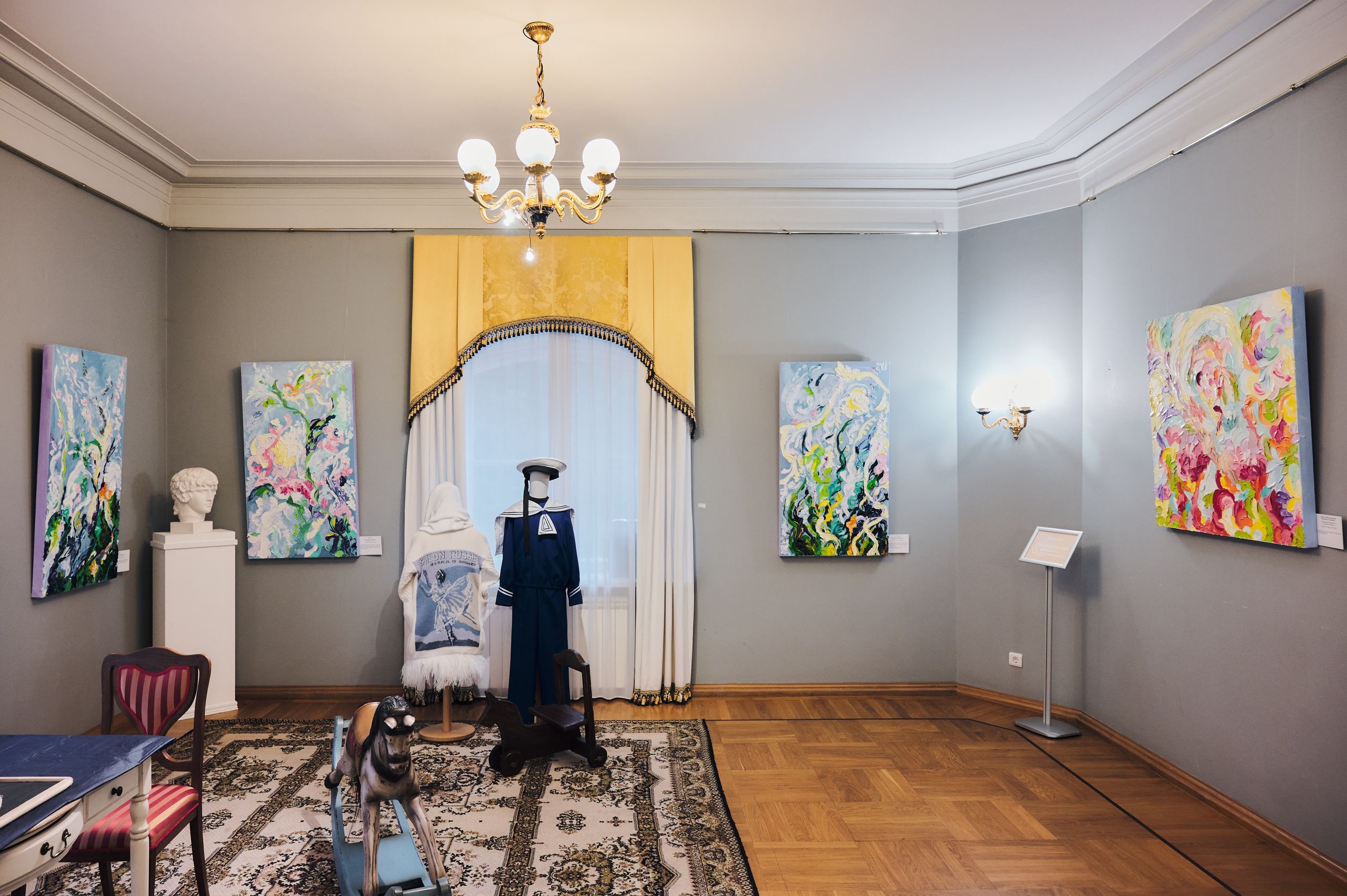 Открытие выставки 13.09.22. Никита Хохловский фото и видео продакшн