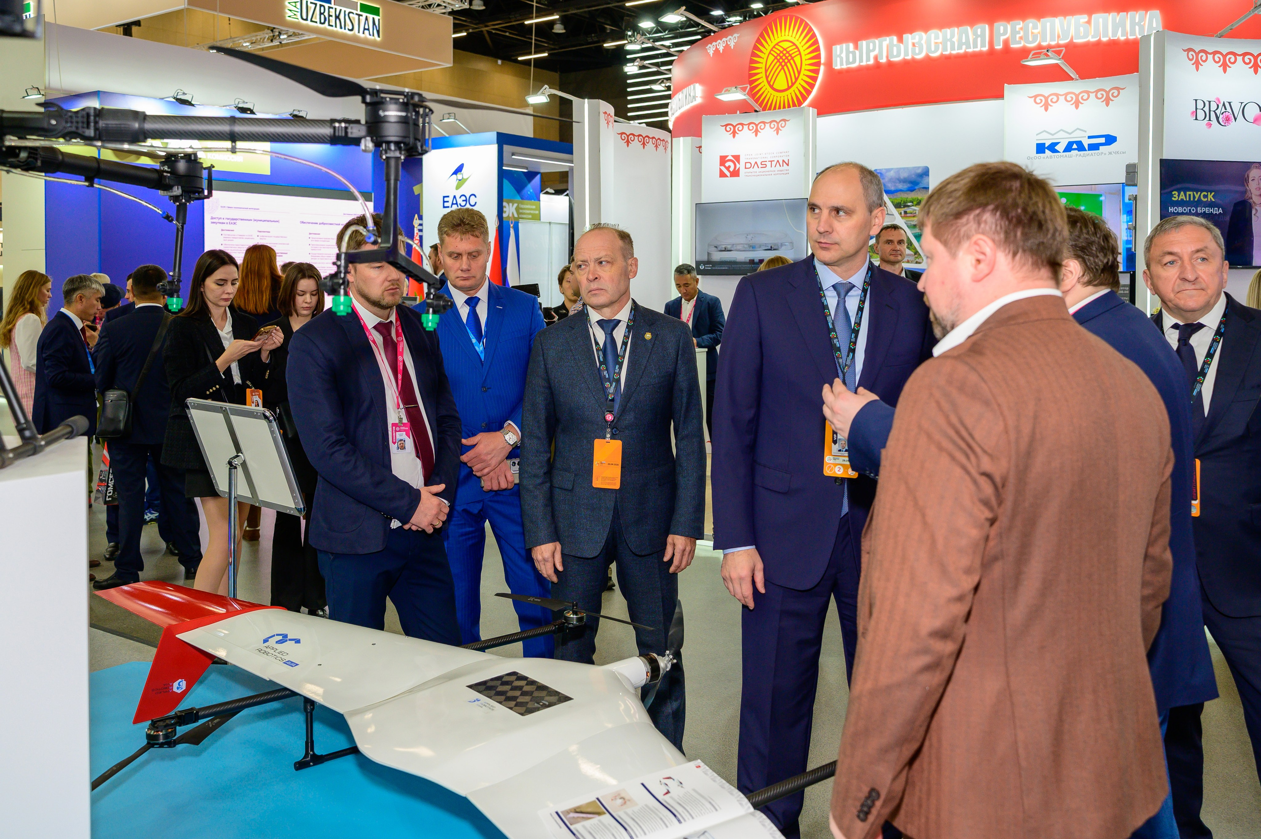 BigindustrialweekBelarus. Фотоуслуги, услуги фотографа, фотографирование важных событий