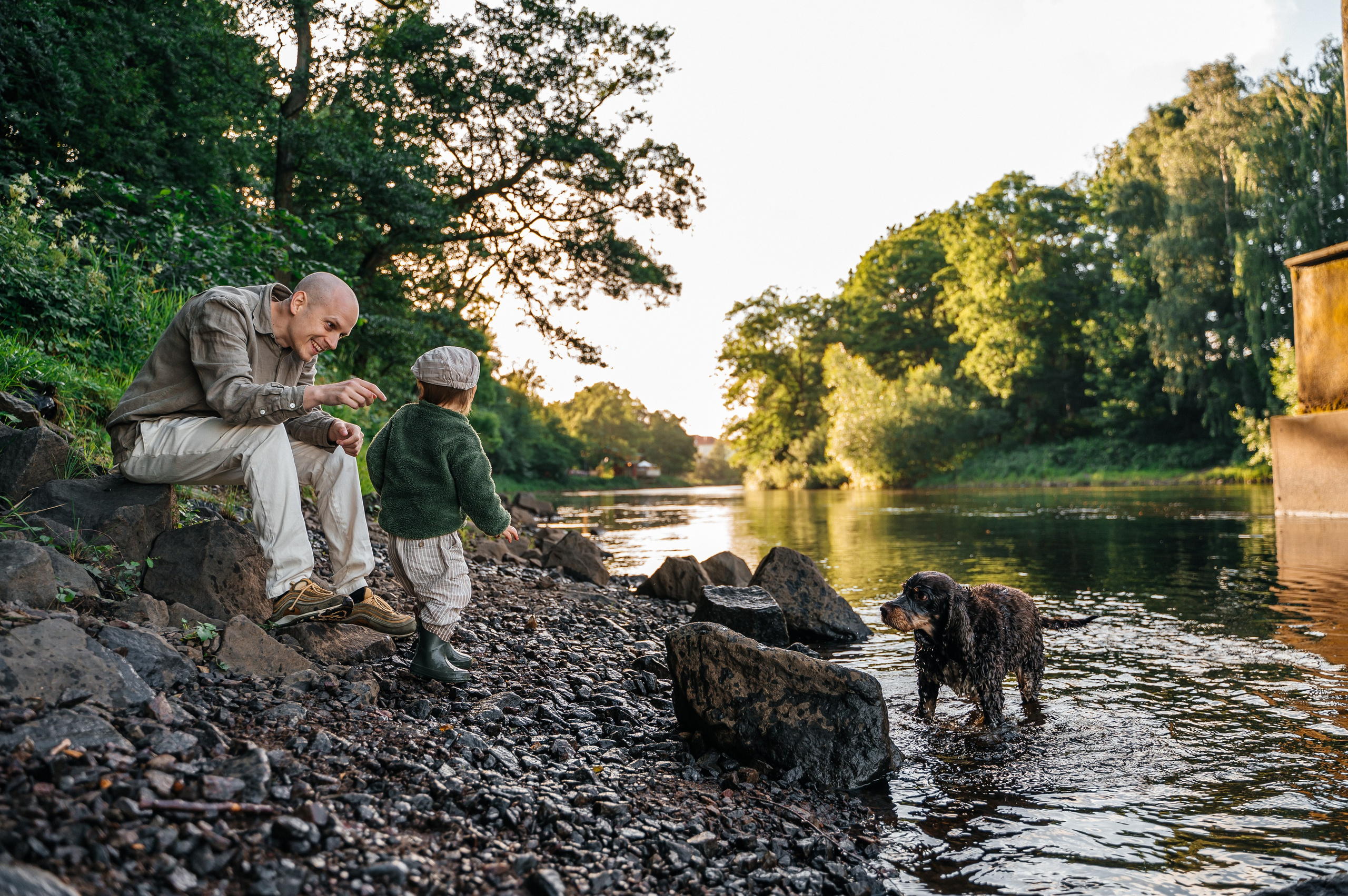 Familjefotograf i Halmstad, Falkenberg, Ullared, Varberg och Halland - naturliga och känslofyllda familjefotograferingar utomhus och inomhus