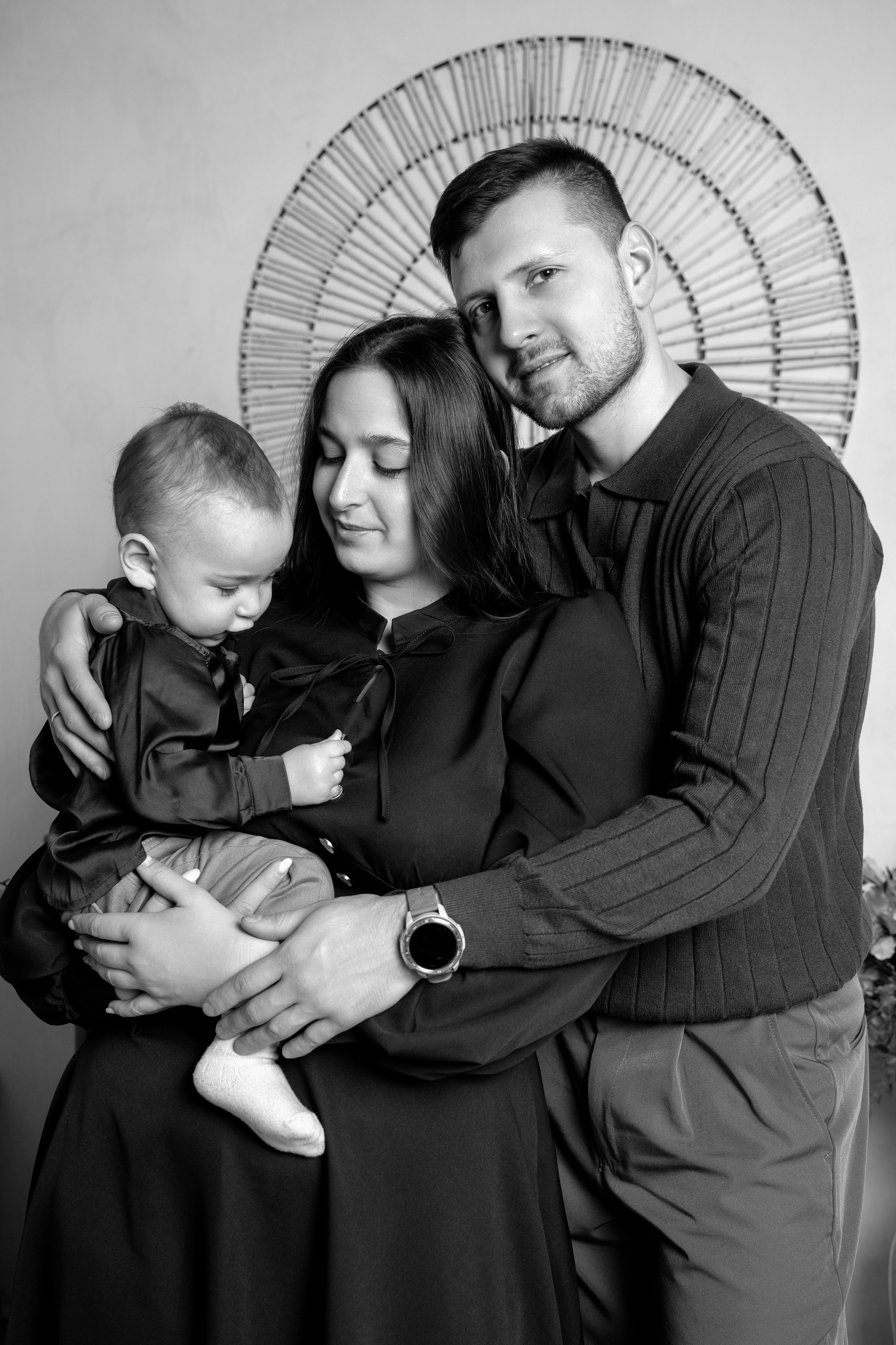 Семейная фотосессия в студии. Портретный фотограф Олеся Владимирова в Москве