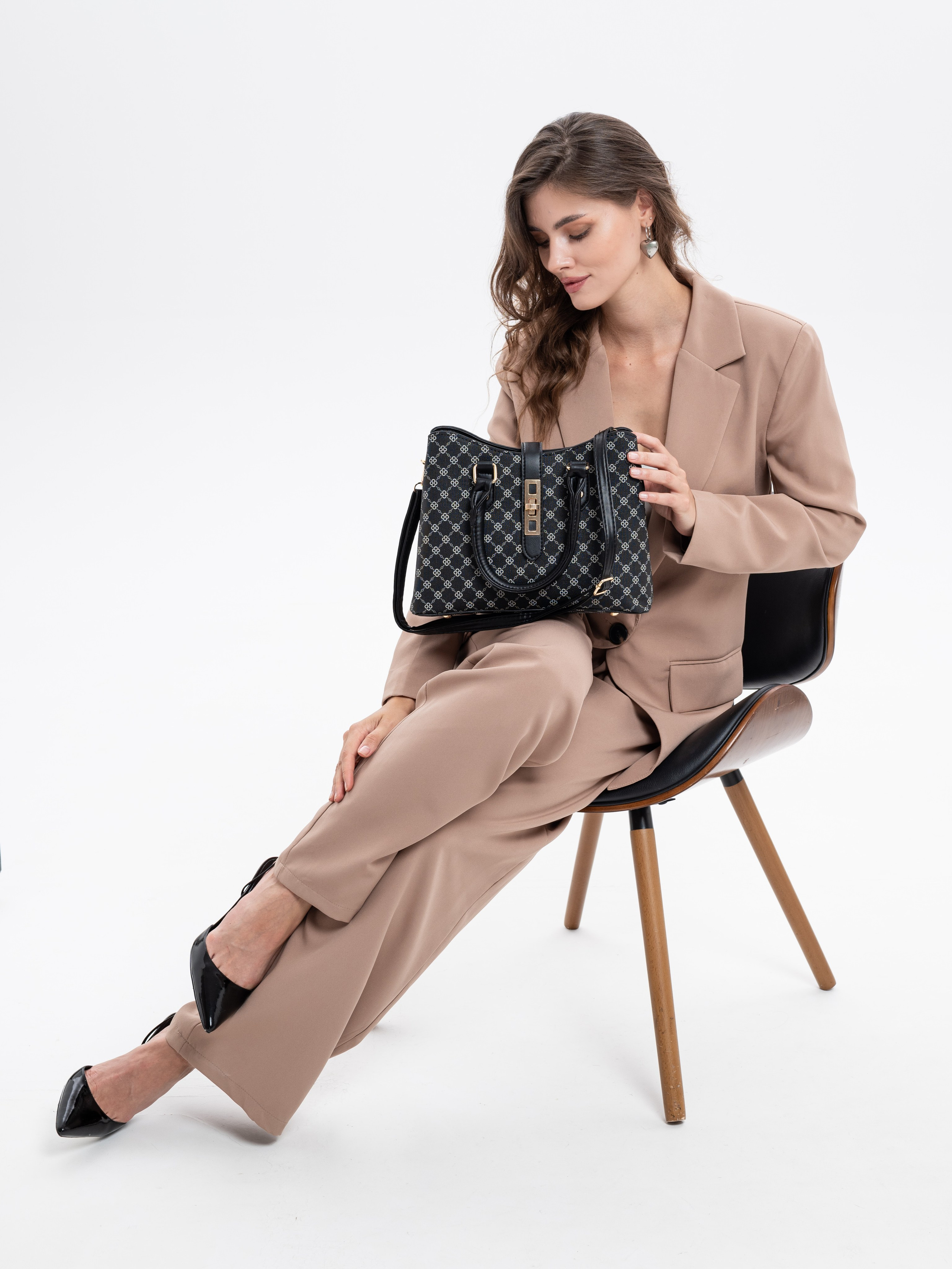 Женские сумки 2. Предметный фотограф, фото для маркетплейсов Пятигорск, КМВ