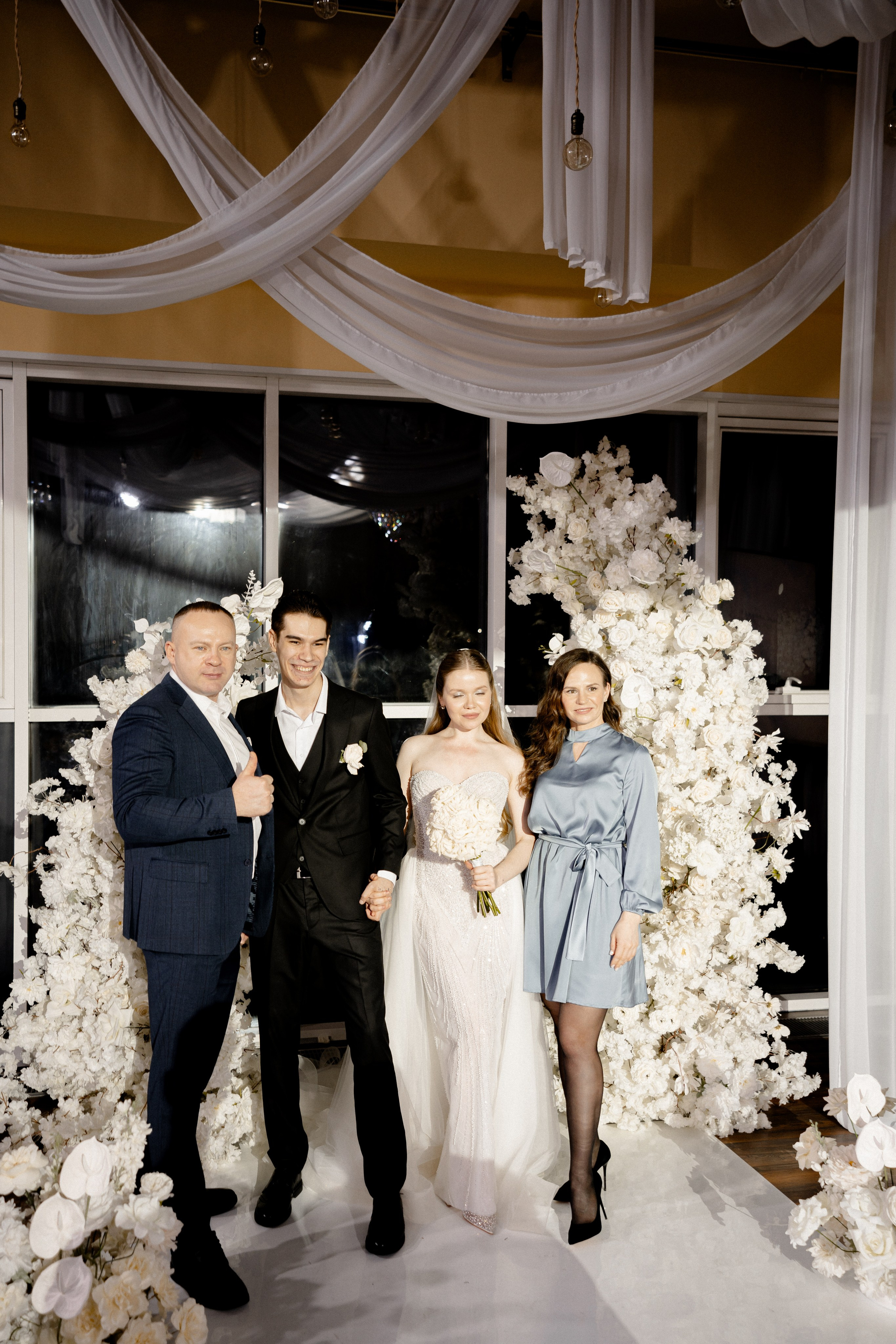 СВАДЕБНАЯ СЬЕМКА СБОРОВ В ОТЕЛЕ И ВЫЕЗД НА ЦЕРЕМОНИЮ (СНЯТО В СИБИРЕ В НИЖНЕВАРТОВСКЕ). Профессиональный фотограф, Санкт-Петербург — Виктория Богомолова