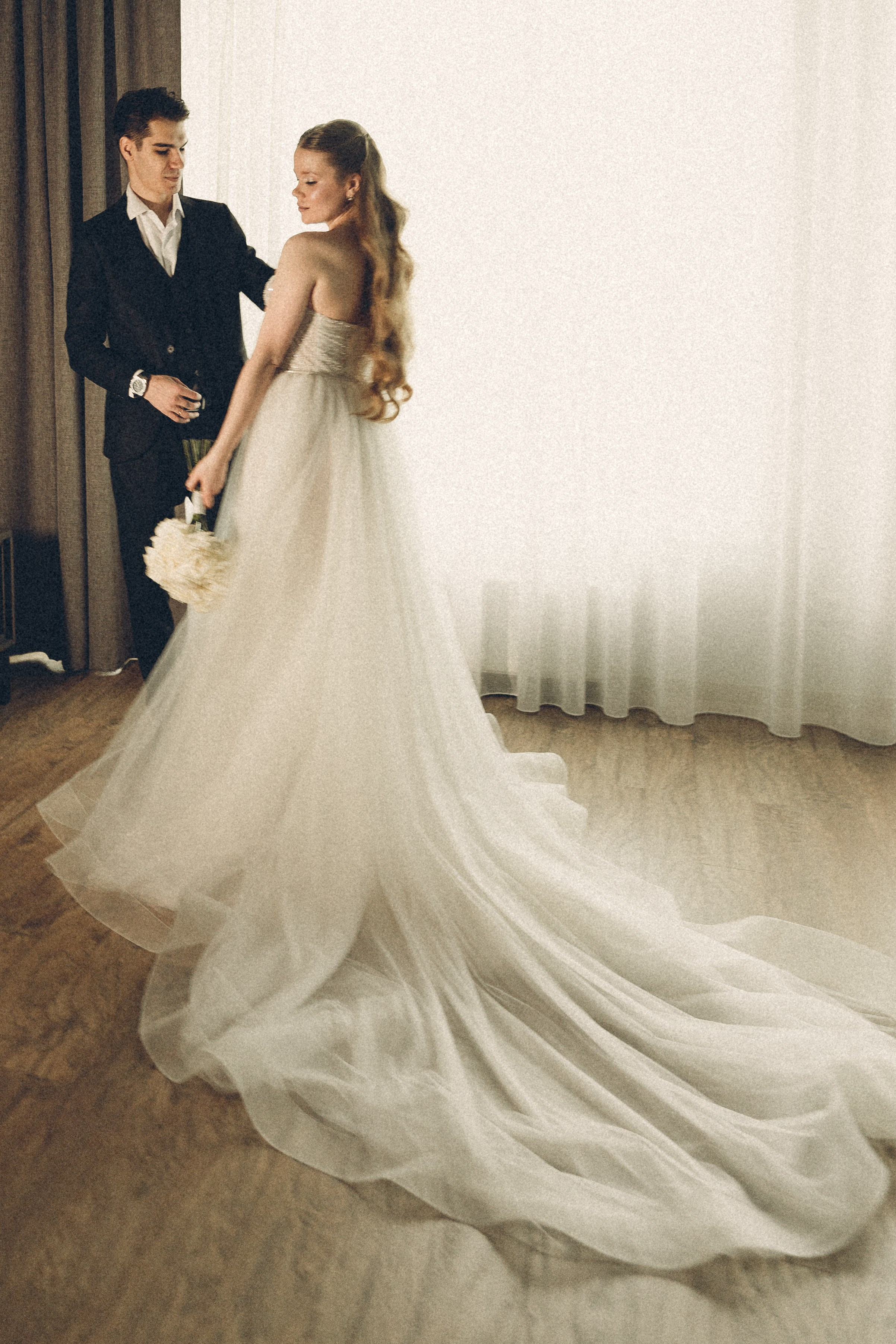 СВАДЕБНАЯ СЬЕМКА В ОТЕЛЕ В СИБИРИ. Профессиональный фотограф, Санкт-Петербург — Виктория Богомолова