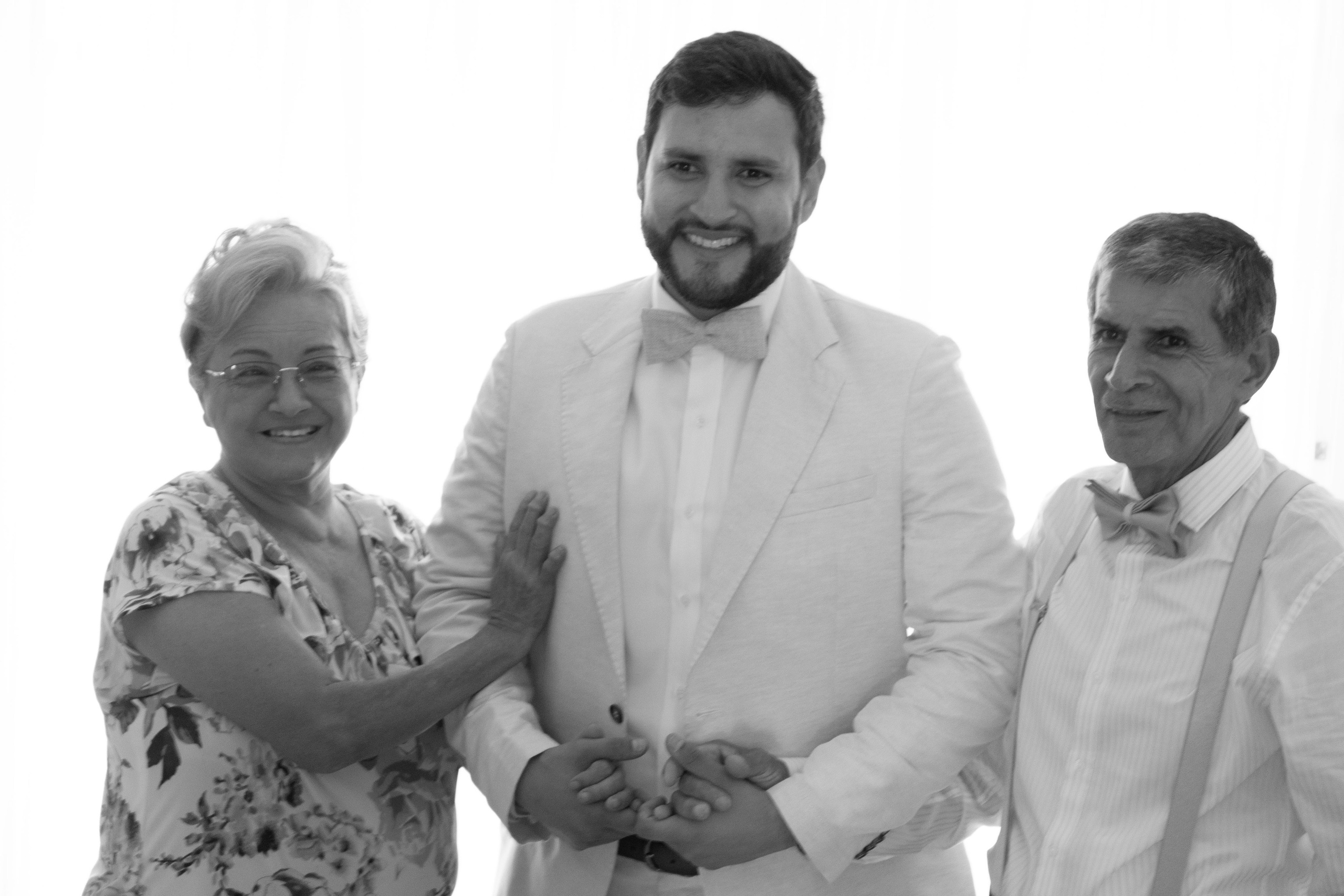 Carola & Gerson. Wedding Photographer in Barcelona and Medellin