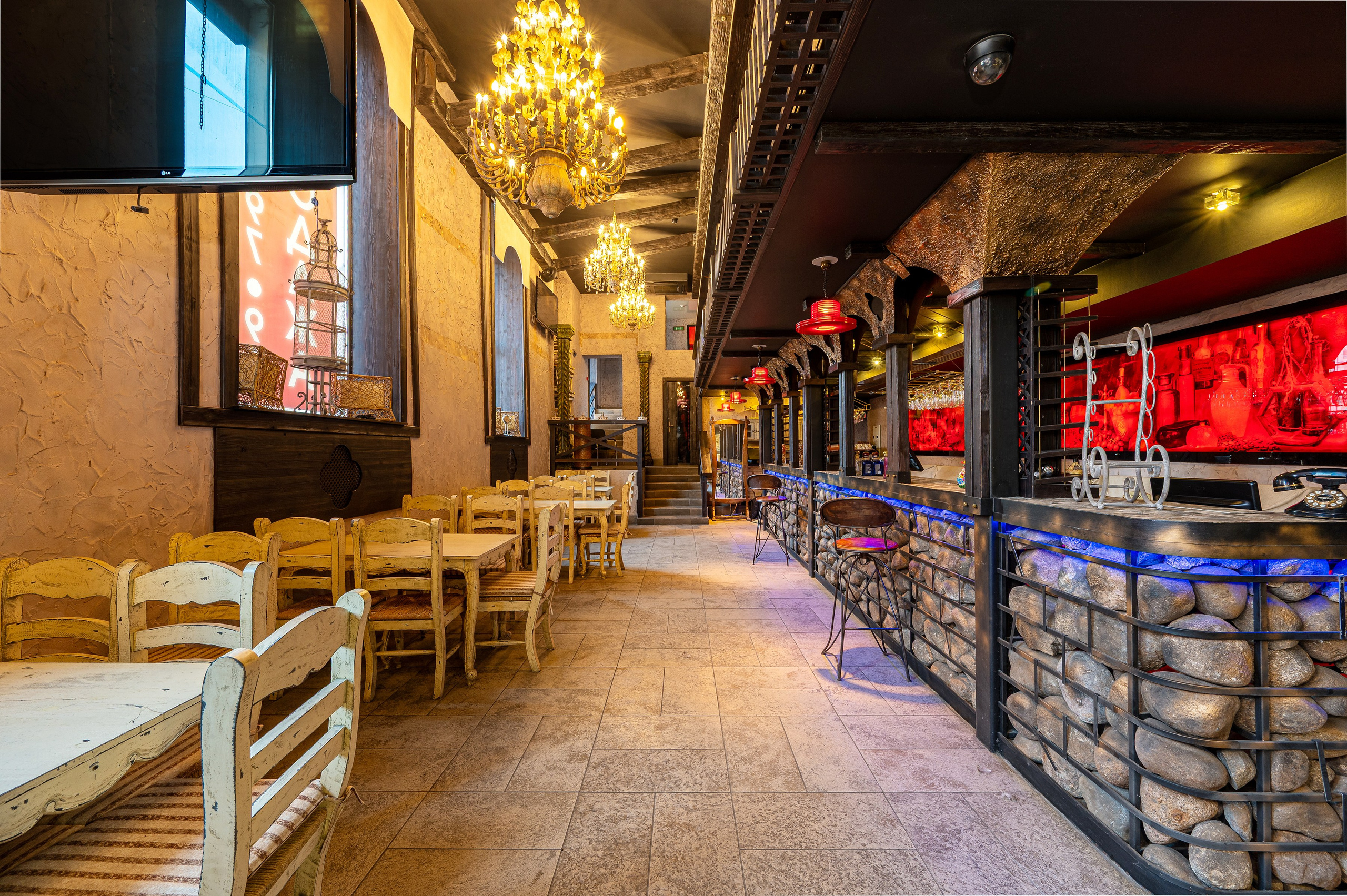 Ресторан на продажу. Интерьерный фотограф. Фото- видеосъемка недвижимости Санкт-Петербург