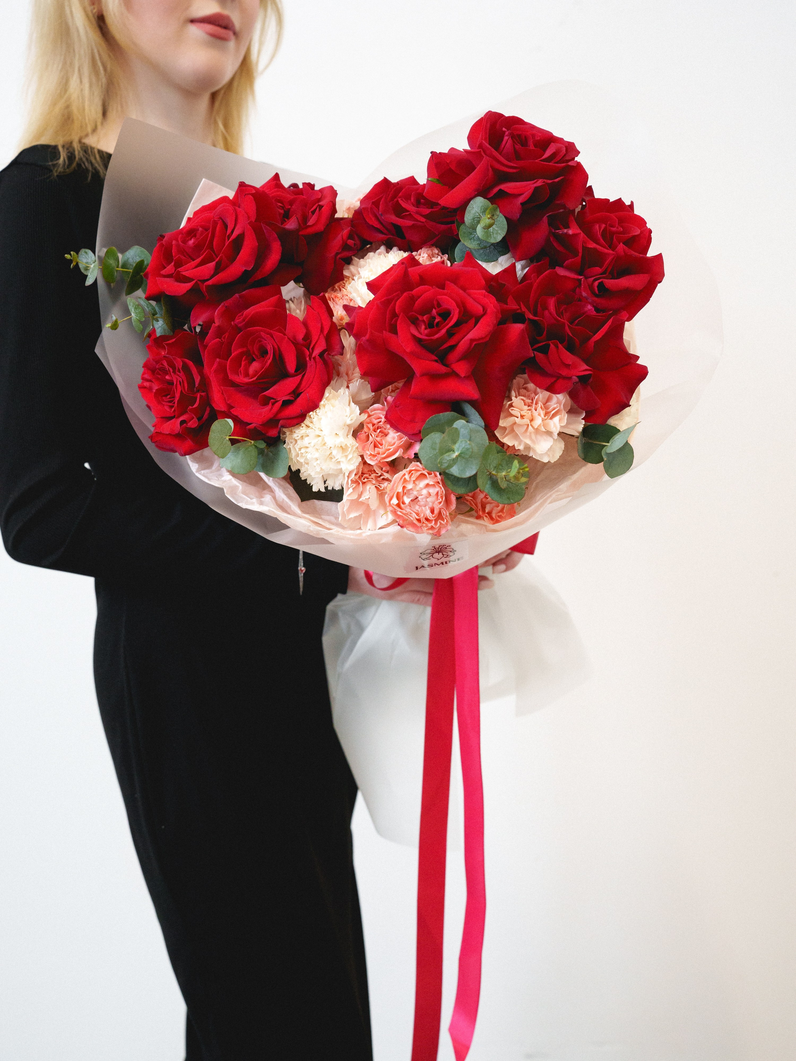 Цветы (контент к 14 февраля). Иван Упоров — фотограф, рилсмейкер чебоксары