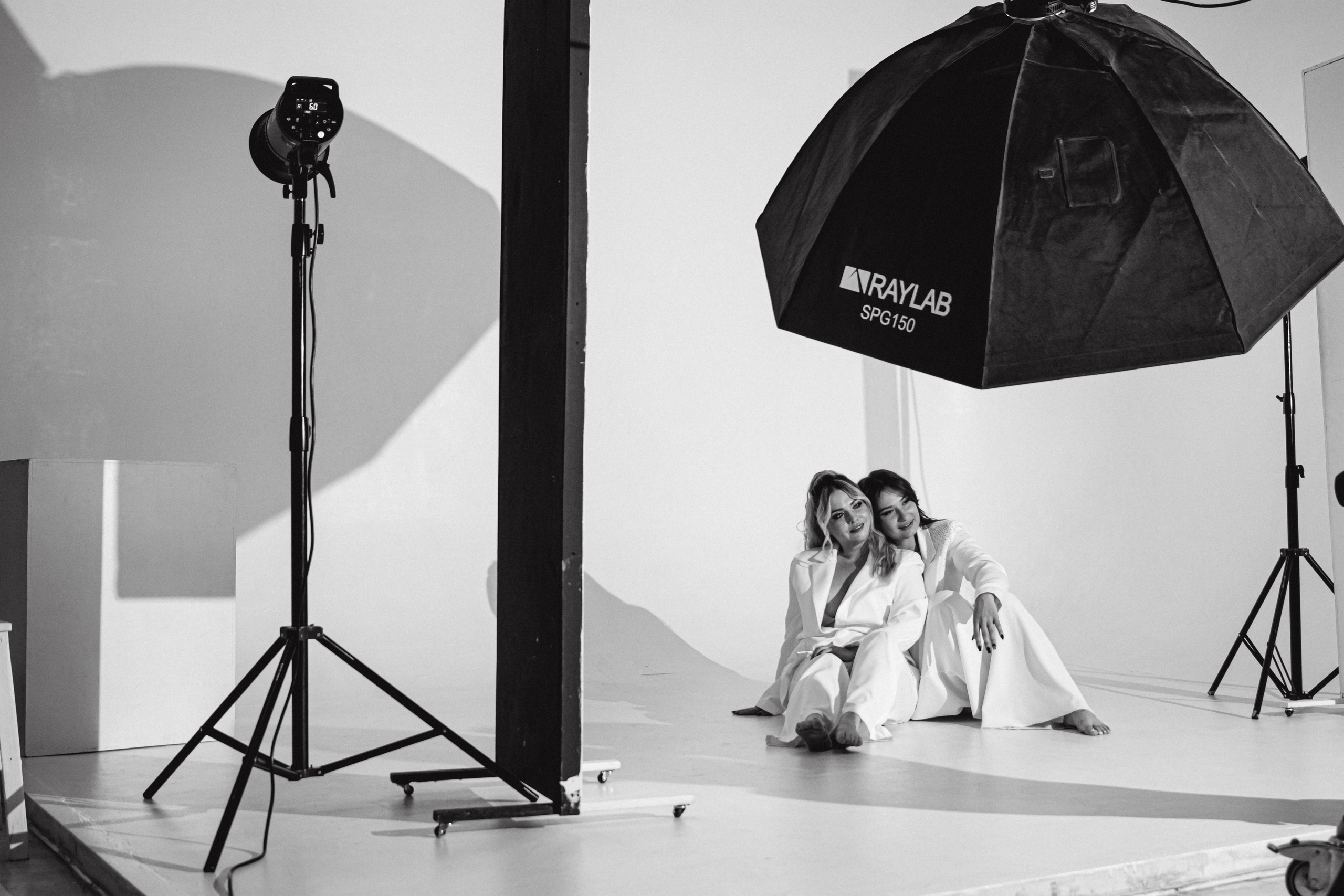 Фэшн-съёмка участниц Миссис Бизнес Гатчина 2023. Портретный фотограф в Санкт-Петербурге Дмитриева Наталия