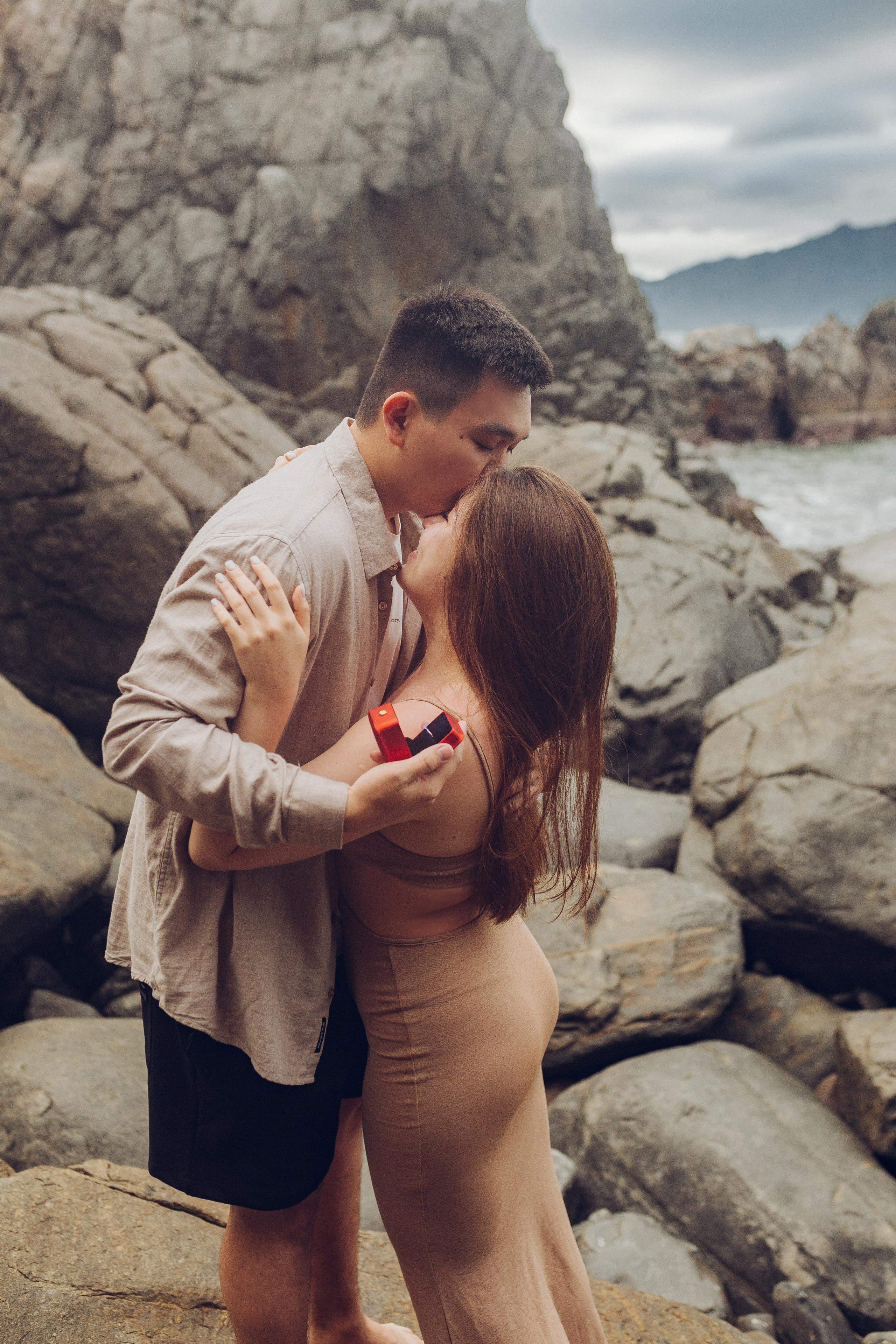 Амир и Венера. Photographer and Blogger in Kaliningrad, as well as around the world — Anton Semenov