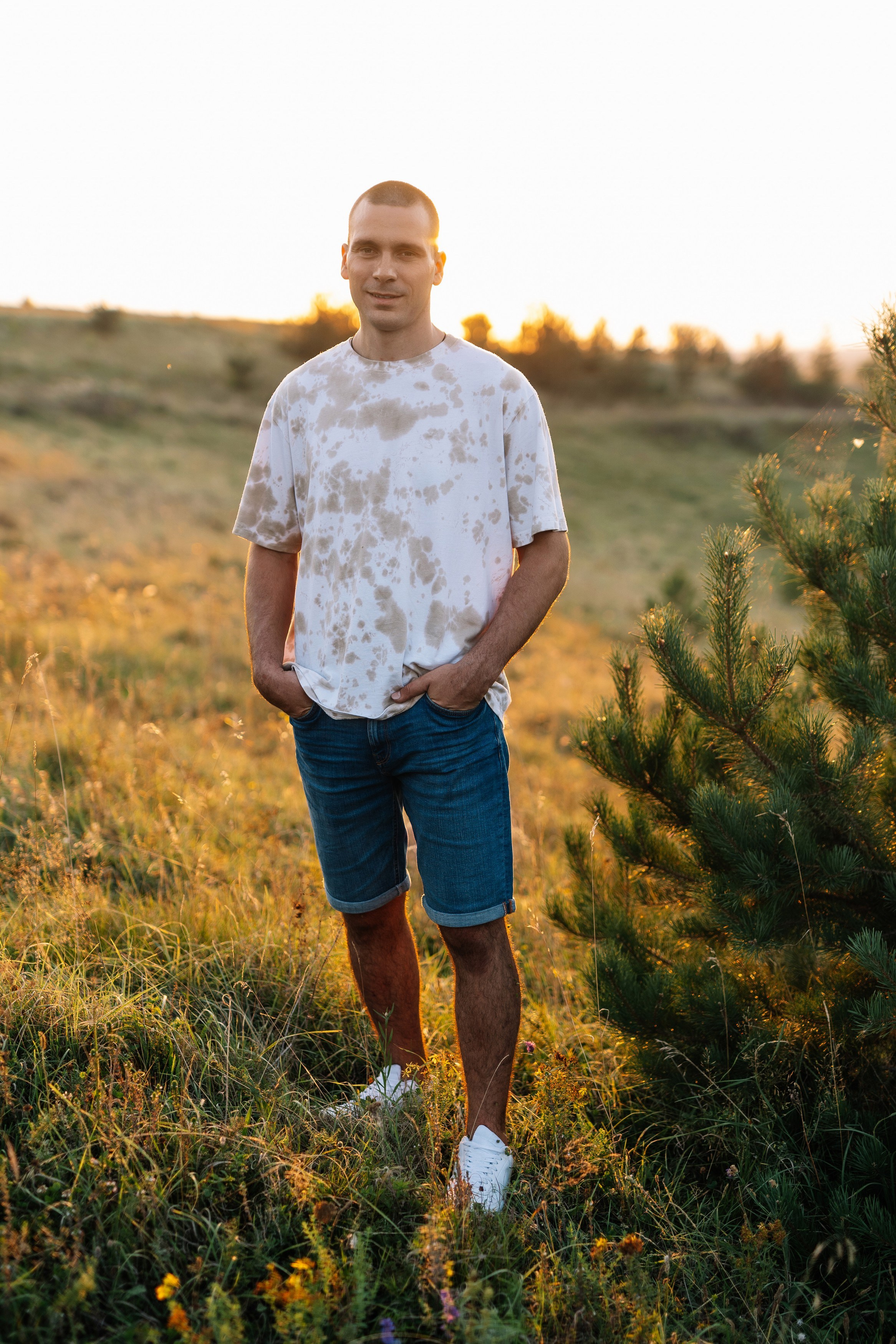 Фотосессия на закате на фоне природы для Инны и Максима. Свадебный фотограф в Тамбове Павел Четвертков