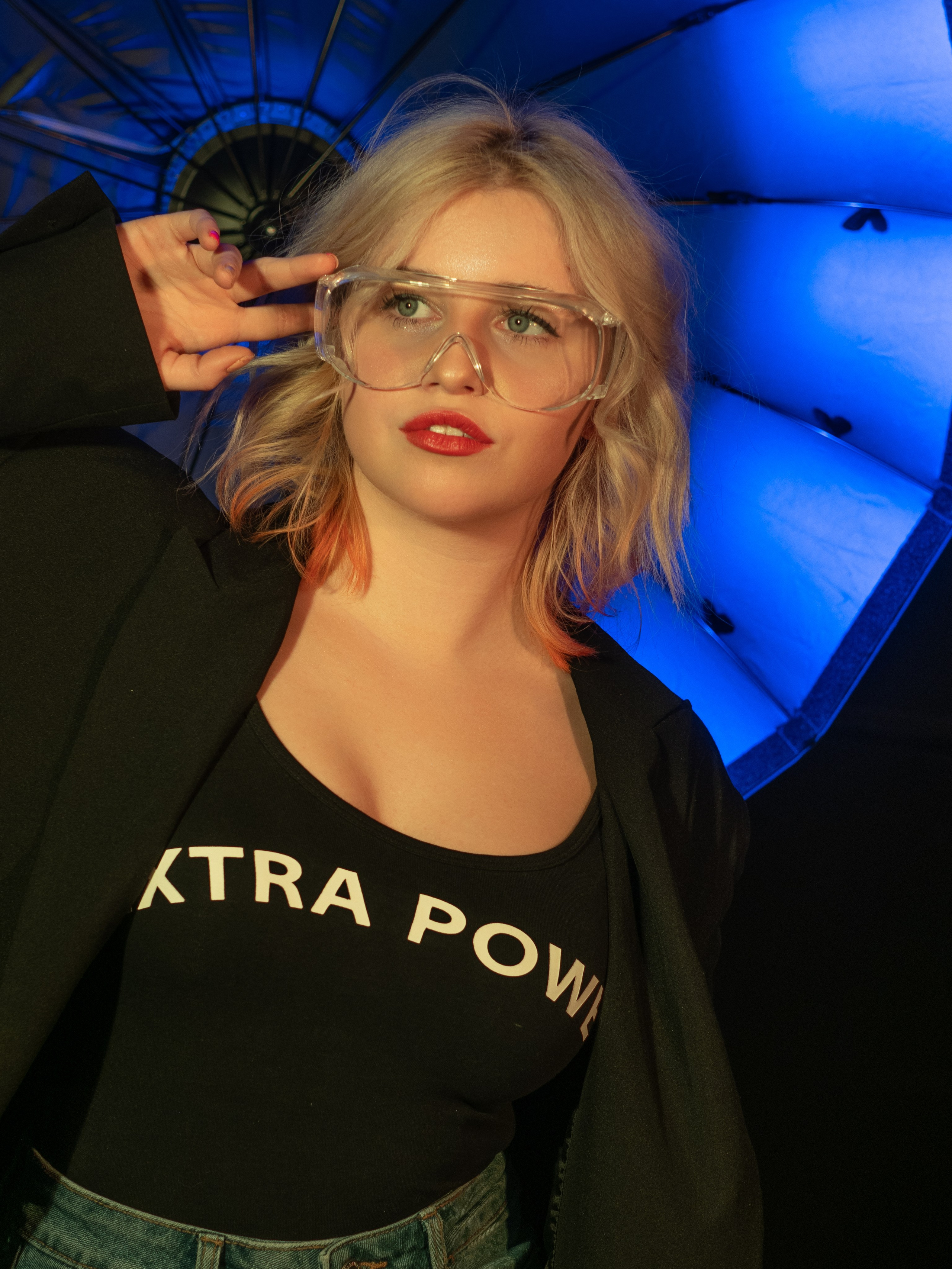 Студийная фотосессия для девушки. Яростный фотолюбитель Vervie Vitoe