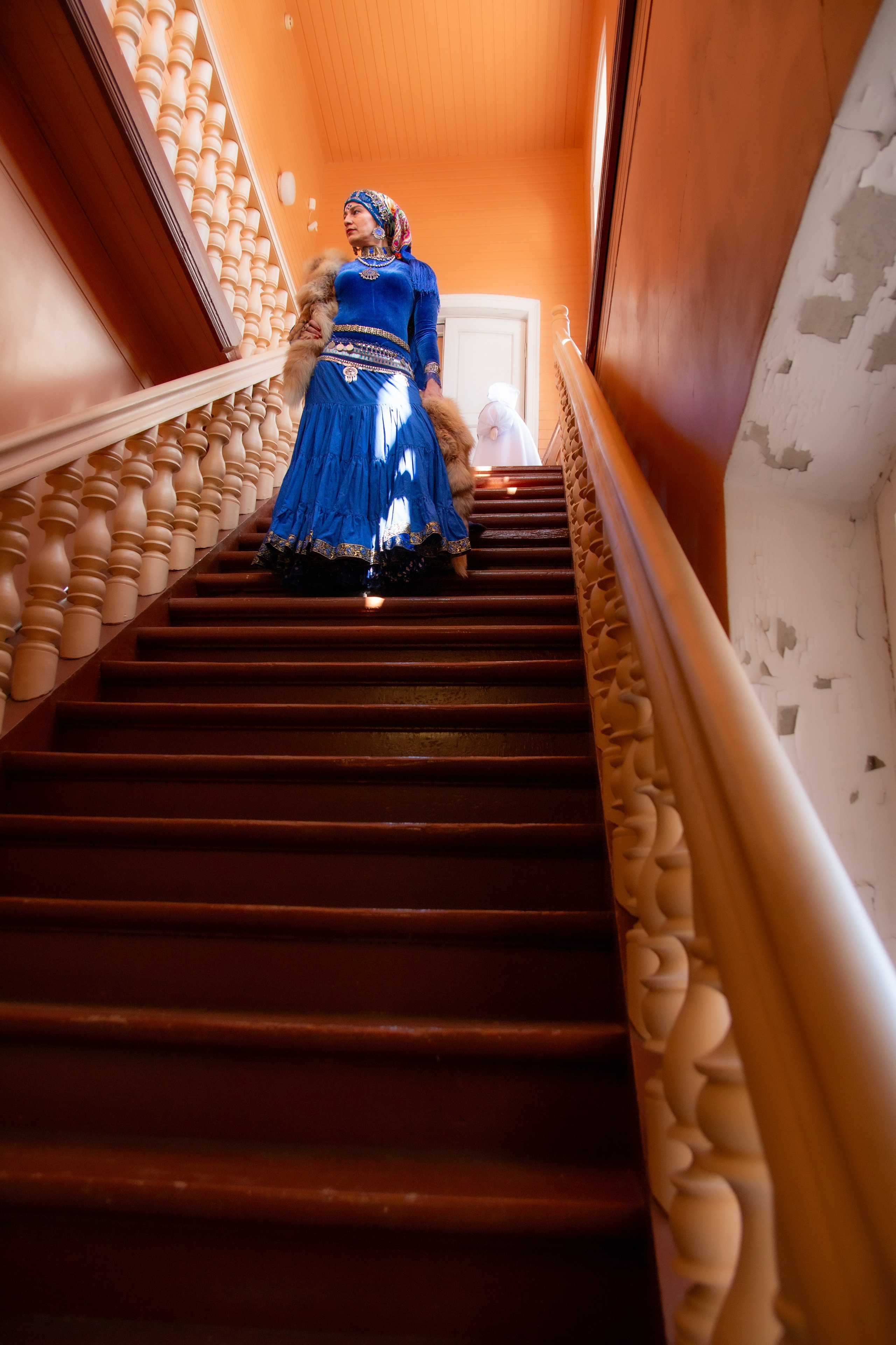 Танец в музее. Музей искусств. Ваш фотограф Северск | Томск