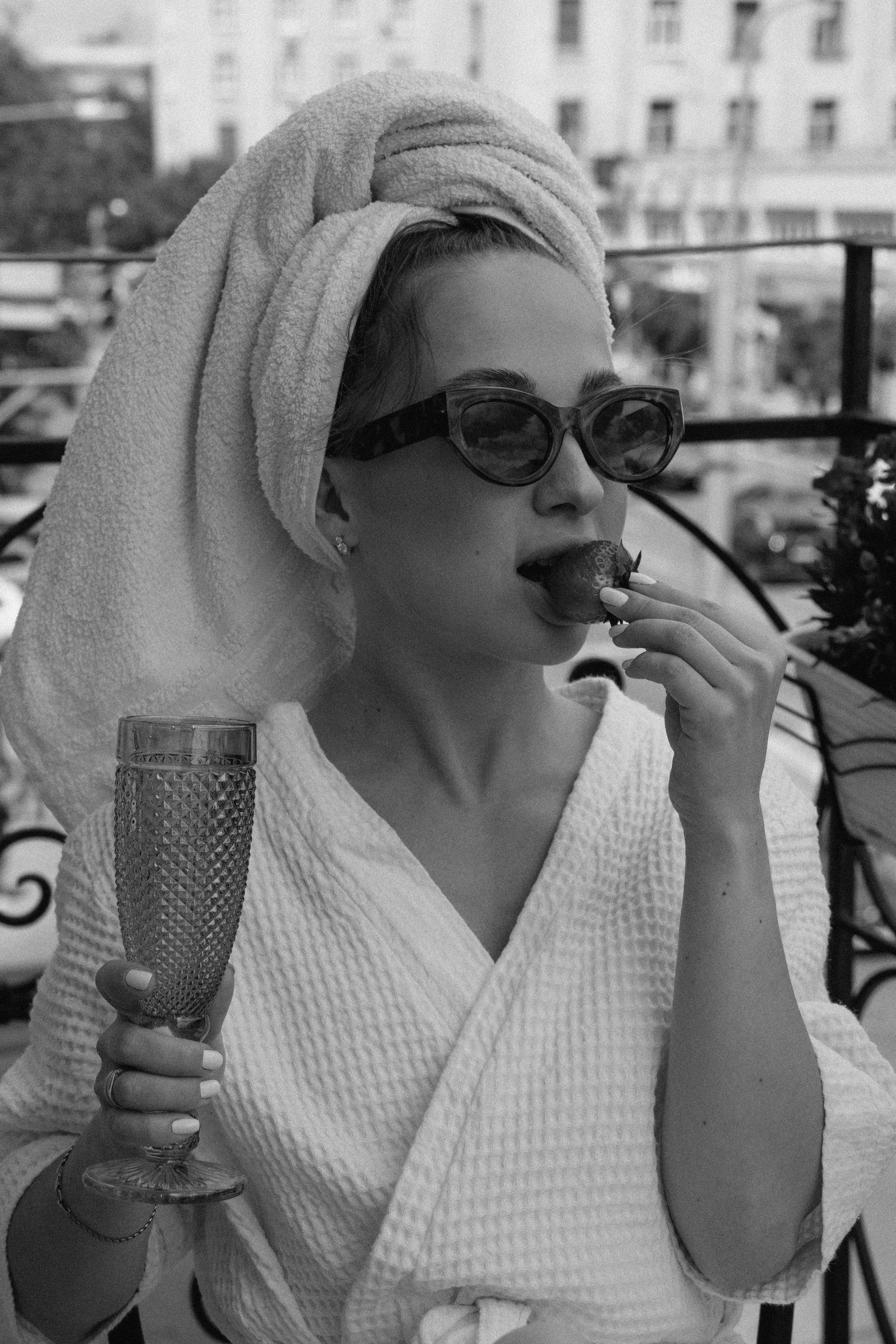 Креативные съемки. Фотограф и ретушер в Ростове-на-Дону Вика Каен