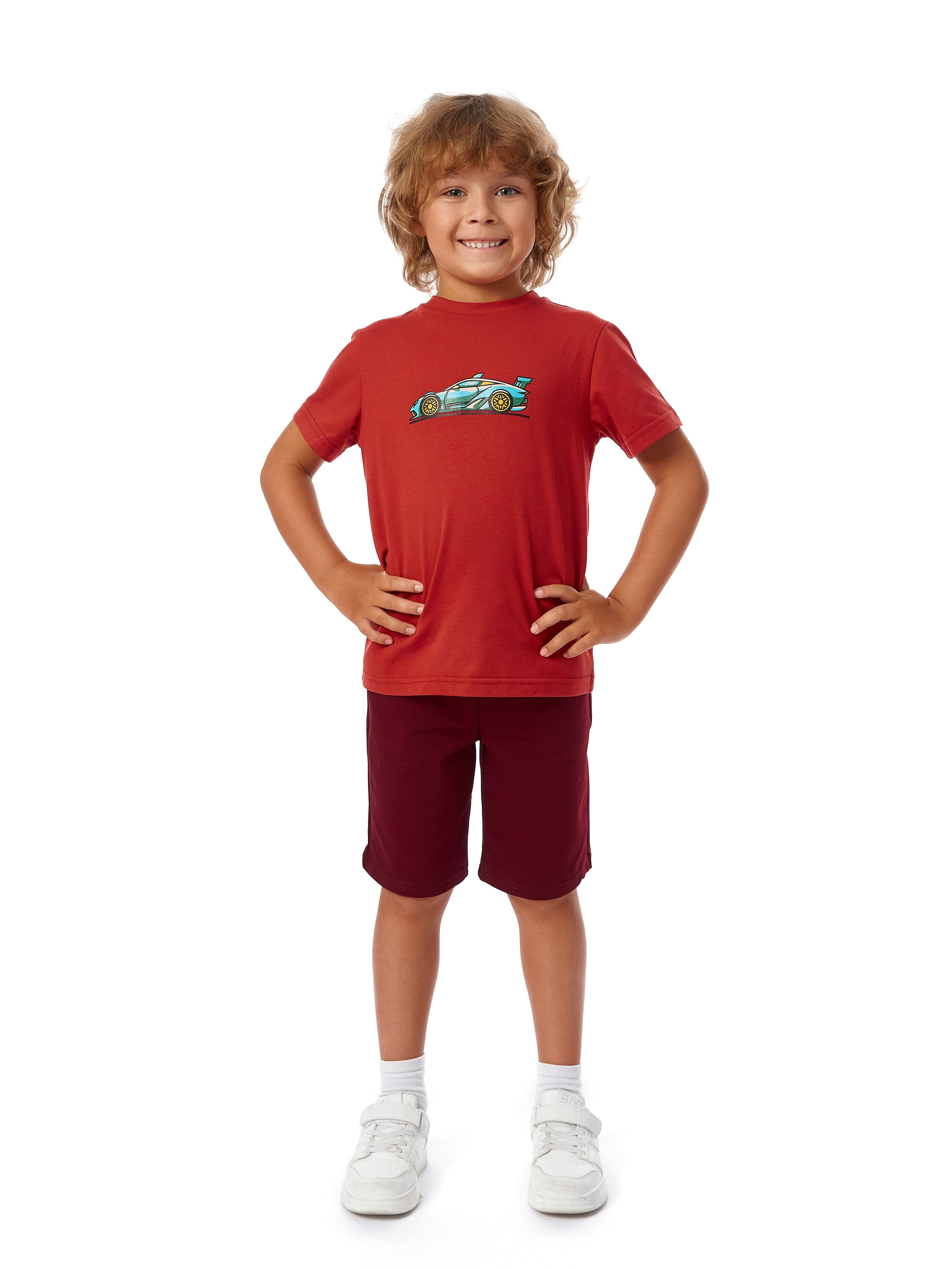 Детские костюмы. Каталожный предметный фотограф