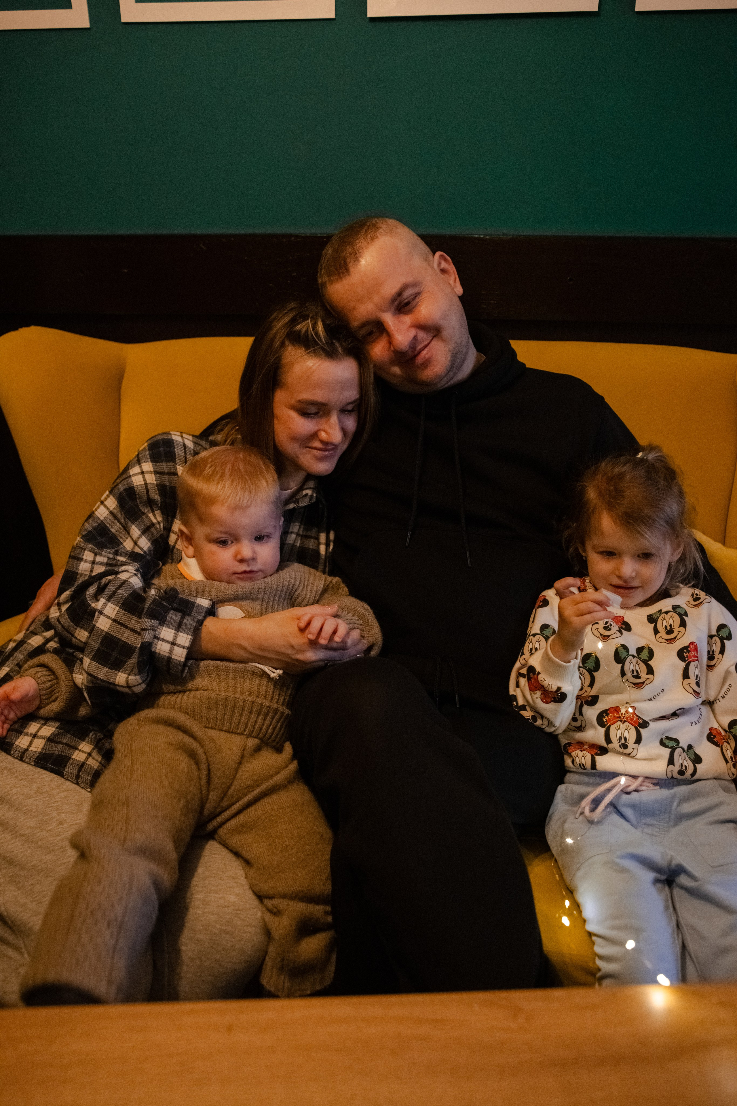 Семейное утро в кафе. Фотограф в Шатуре Оксана Осьмакова