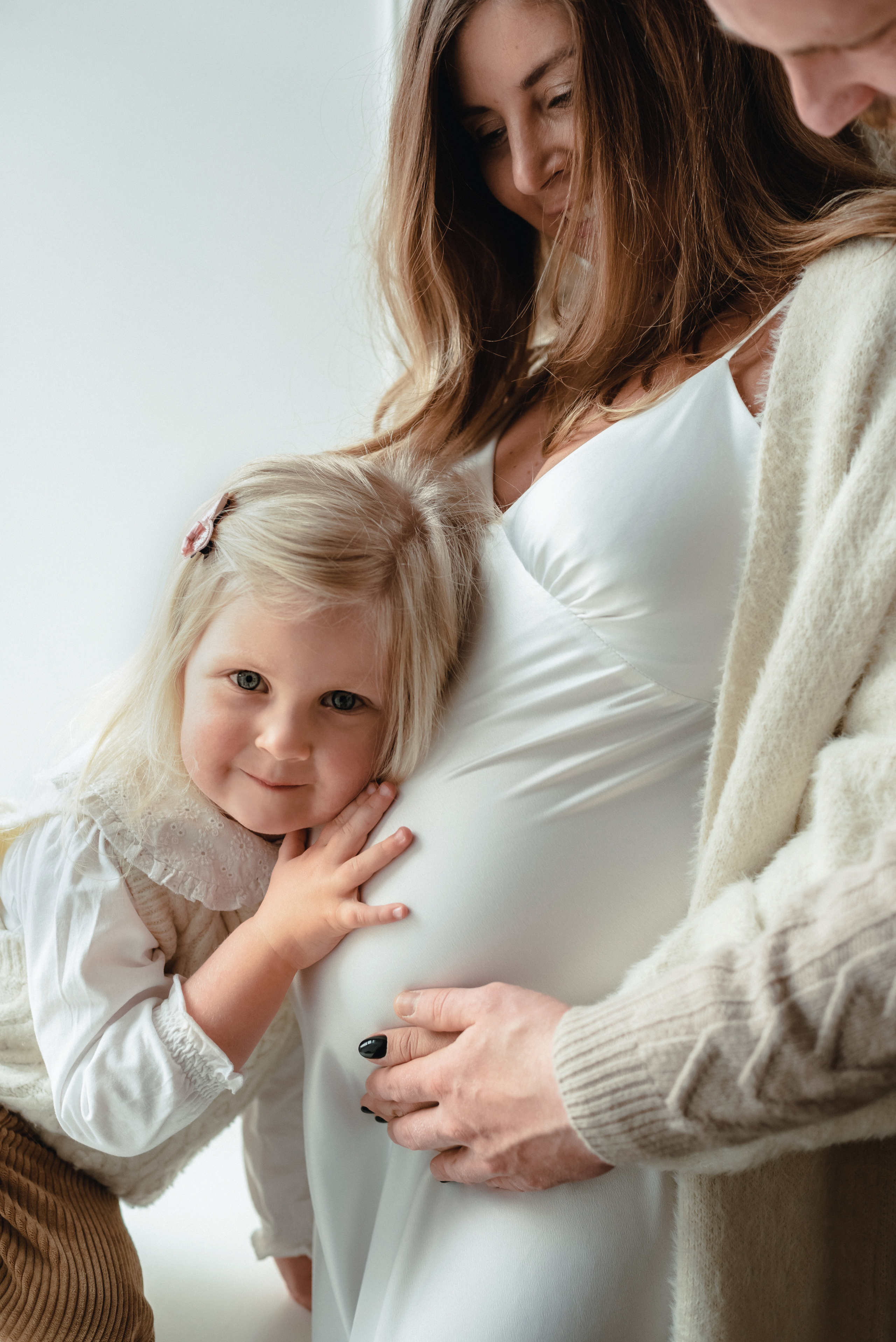 Семейная фотосессия в студии. Фотограф Юлия Кондратьева