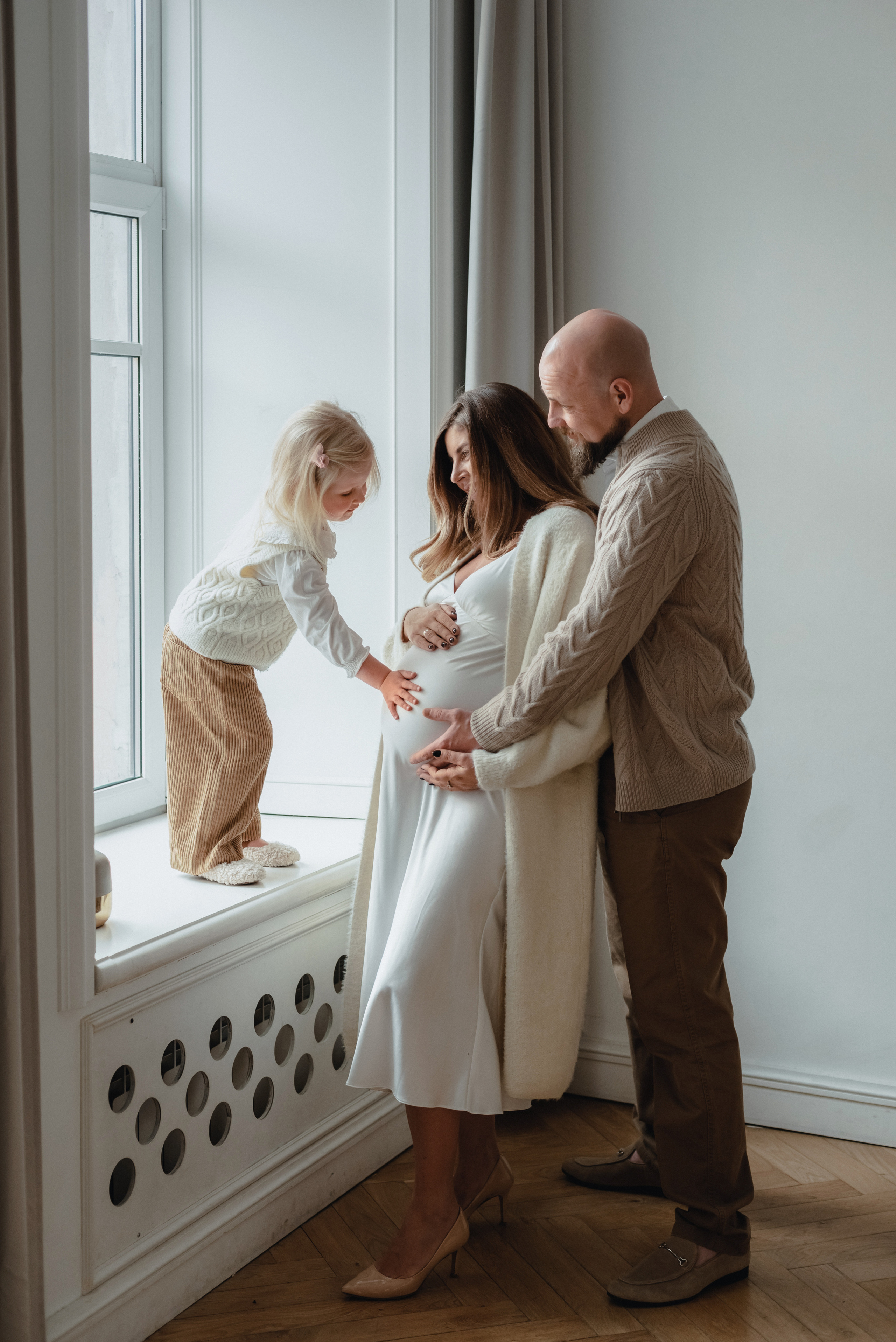 Семейная фотосессия в студии. Фотограф Юлия Кондратьева