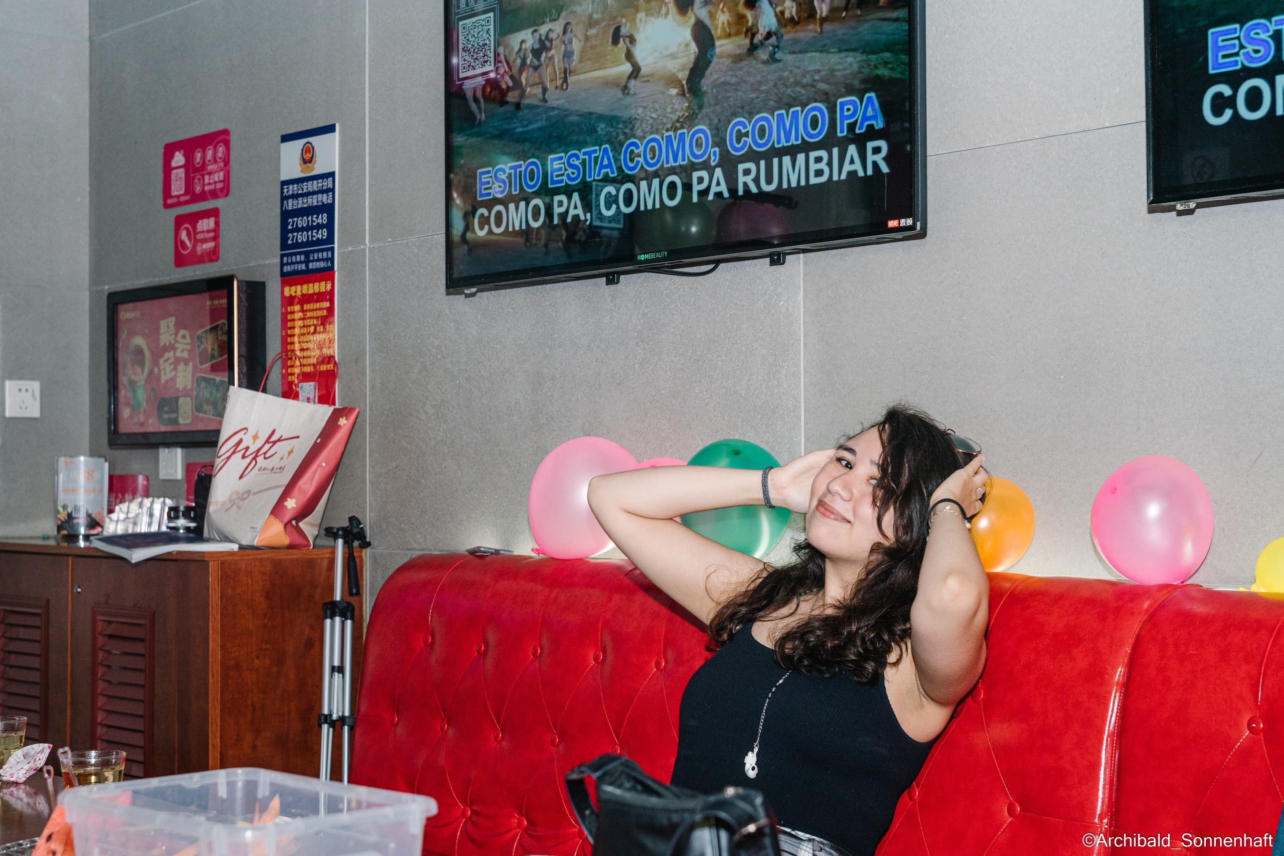 Goodbye Juan!. Photographer in Guangzhou, China. Archibald Sonnenhaft