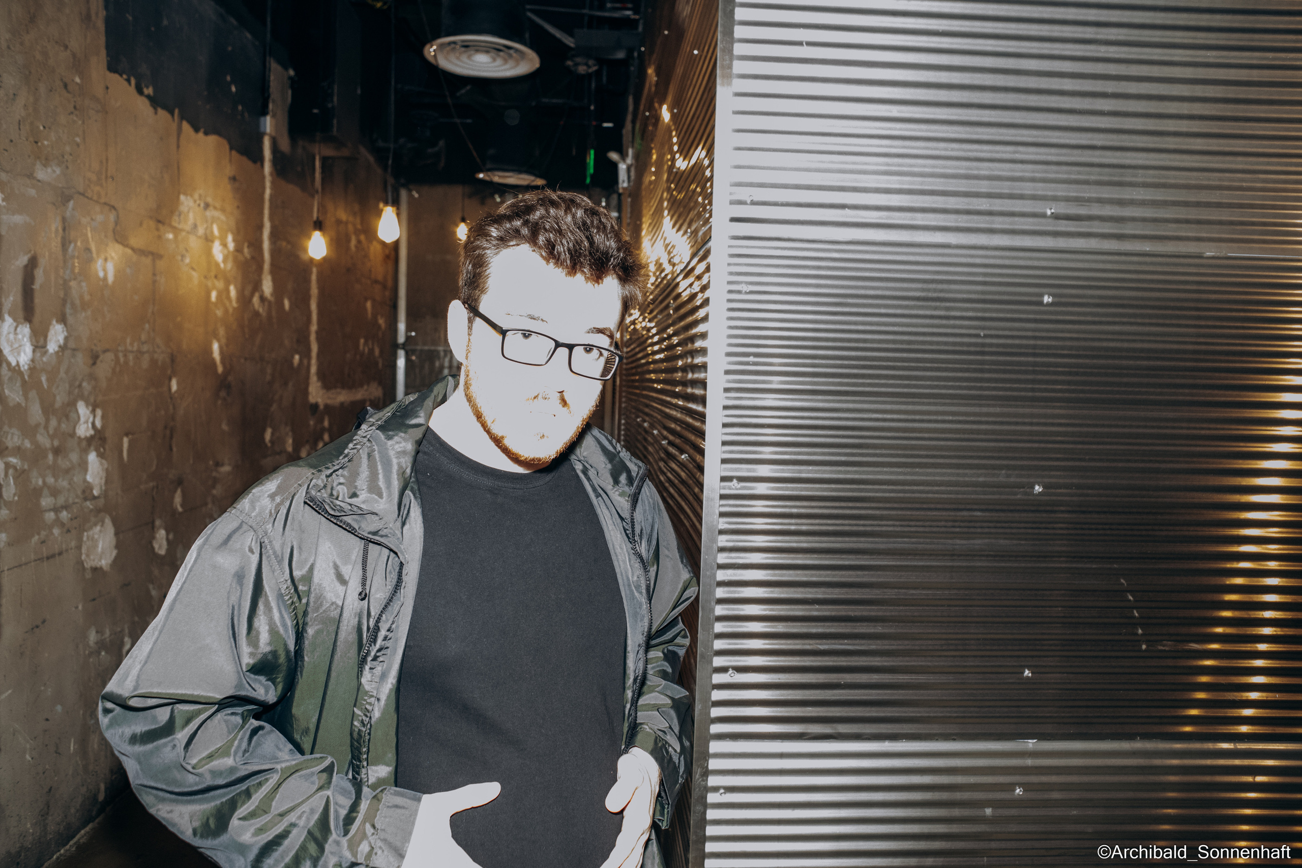 A dump filled with curious photos!. Photographer in Guangzhou, China. Archibald Sonnenhaft