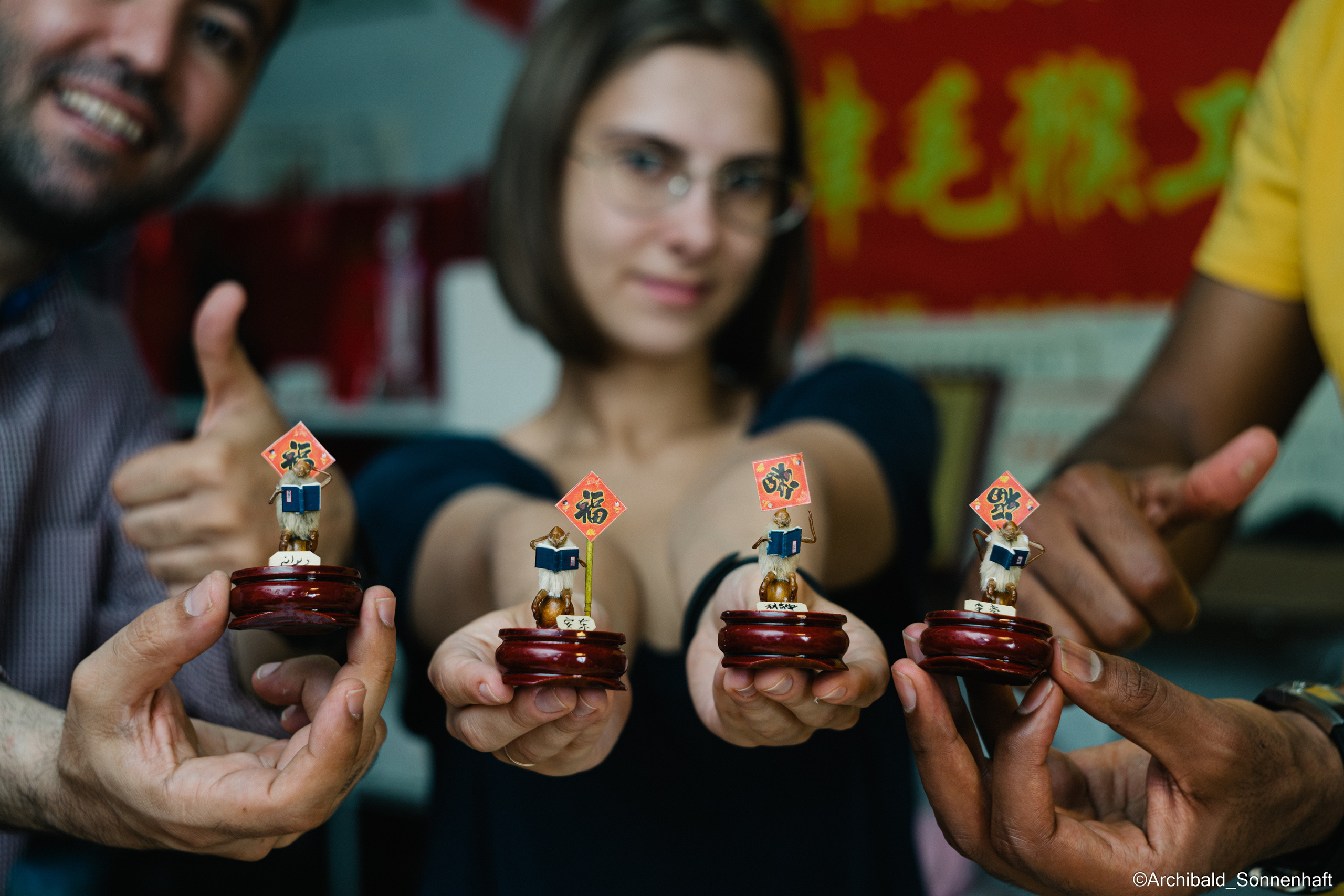 Tianjin specialty “hairy monkey”. Photographer in Guangzhou, China. Archibald Sonnenhaft