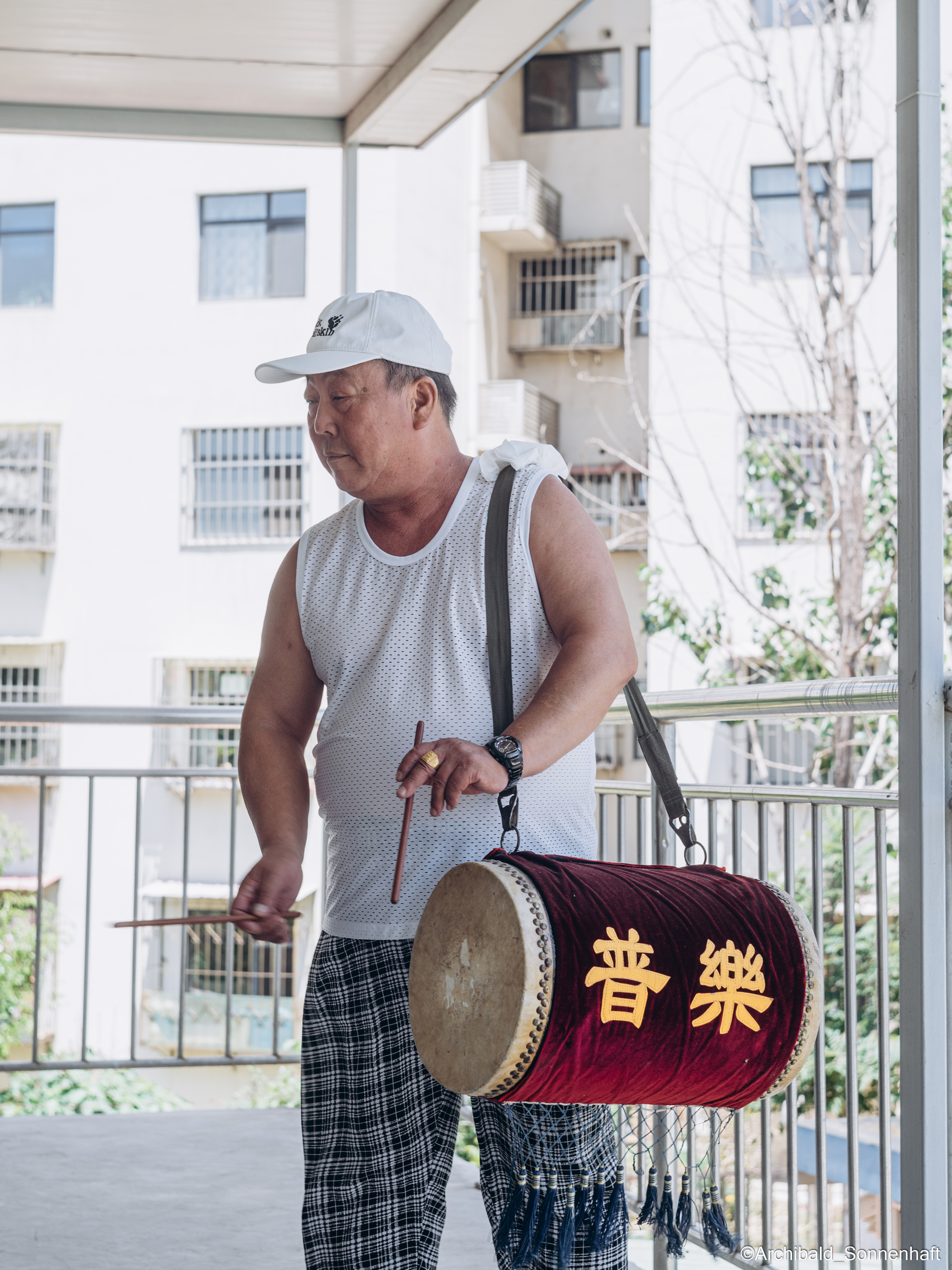 GaoQiao. Photographer in Guangzhou, China. Archibald Sonnenhaft