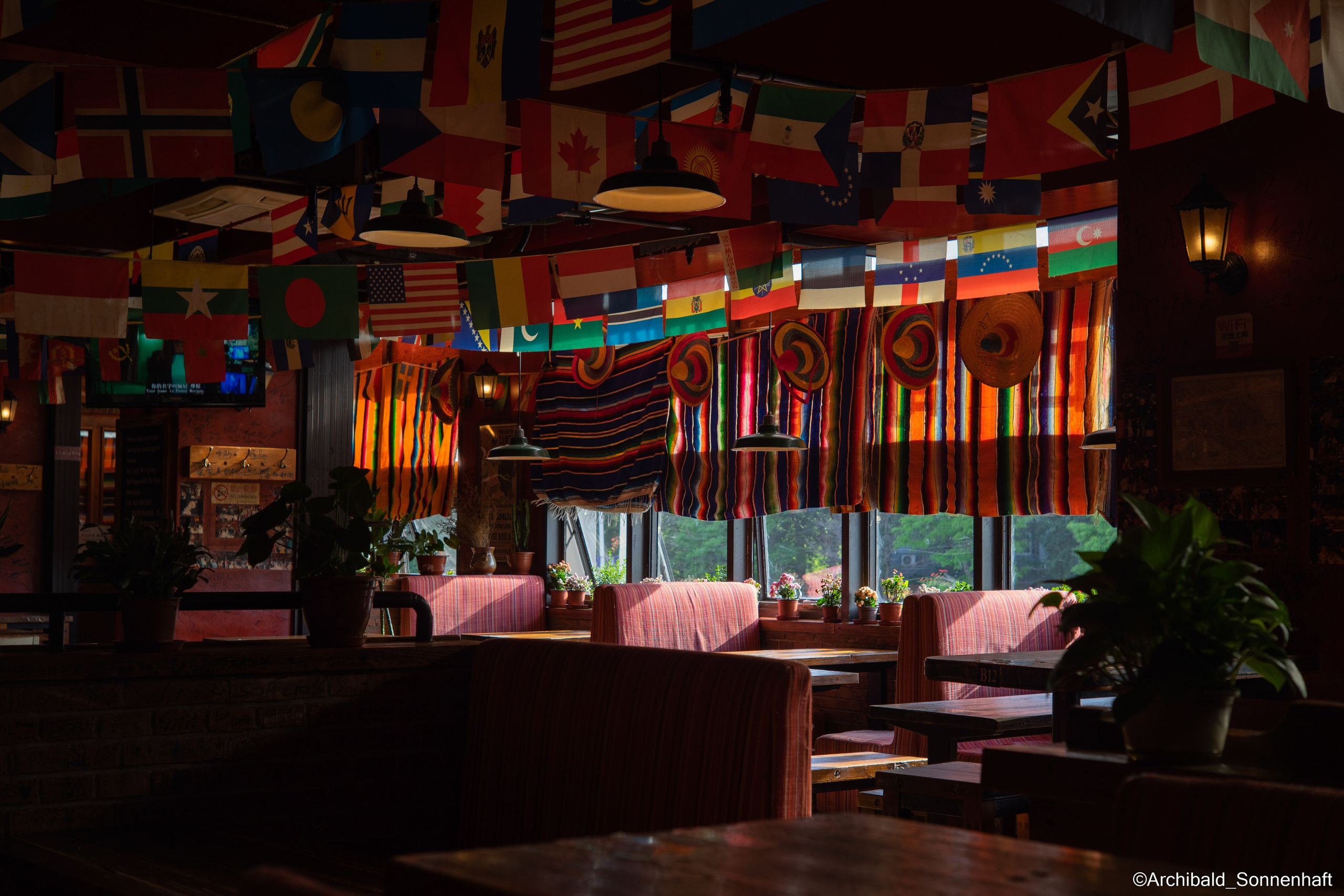 A dump filled with curious photos!. Photographer in Guangzhou, China. Archibald Sonnenhaft