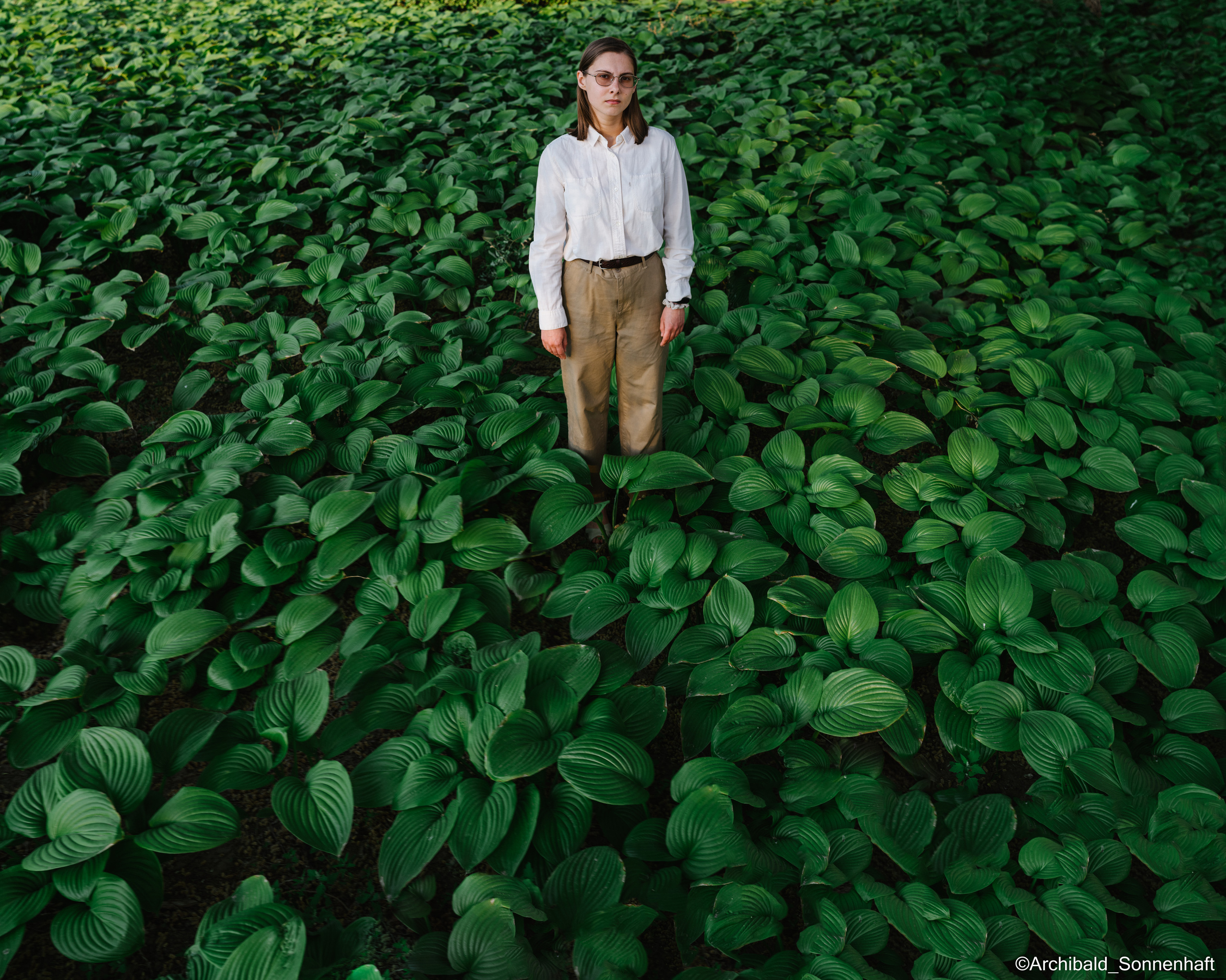 Alina Ermakova, 2022.05. Photographer in Guangzhou, China. Archibald Sonnenhaft