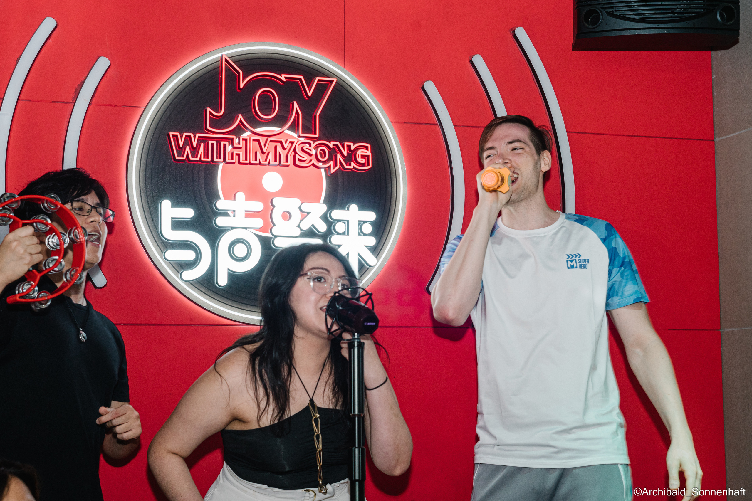 Goodbye Juan!. Photographer in Guangzhou, China. Archibald Sonnenhaft