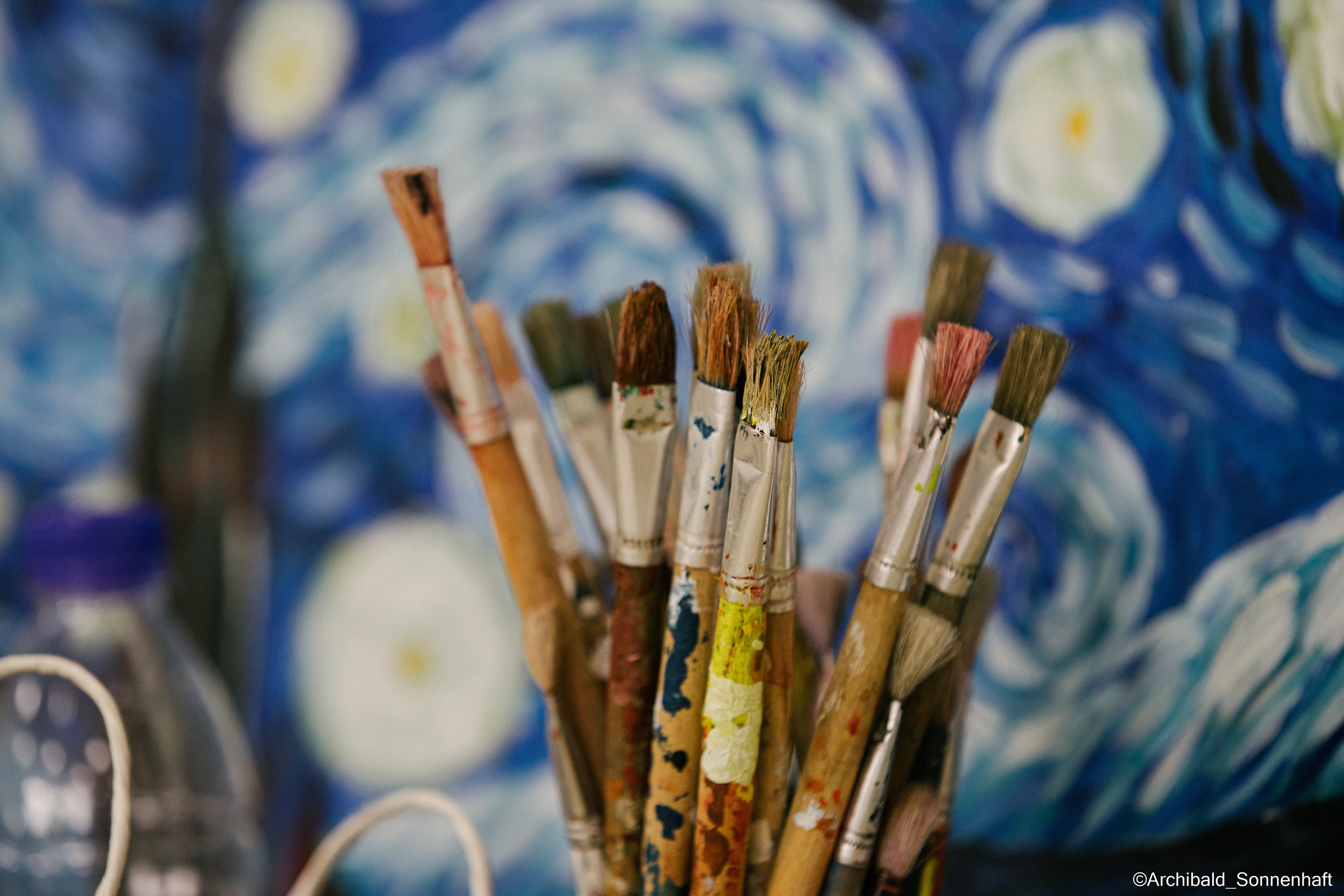 A dump filled with curious photos!. Photographer in Guangzhou, China. Archibald Sonnenhaft