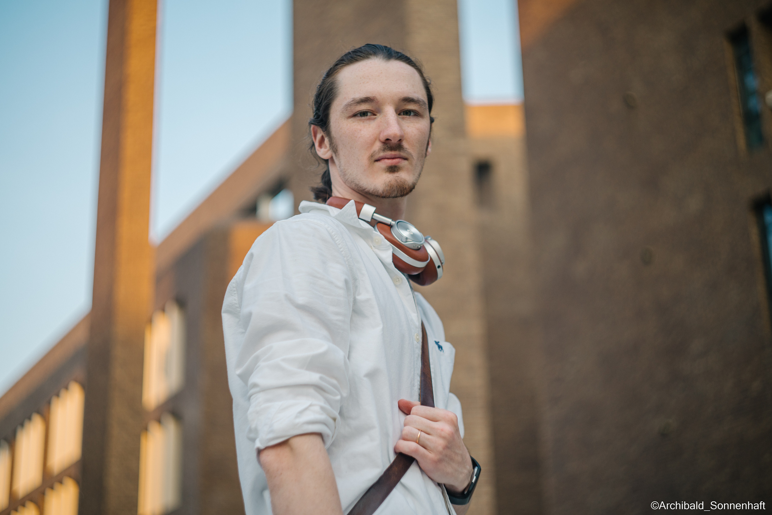 Alina Ermakova, 2022.05. Photographer in Guangzhou, China. Archibald Sonnenhaft