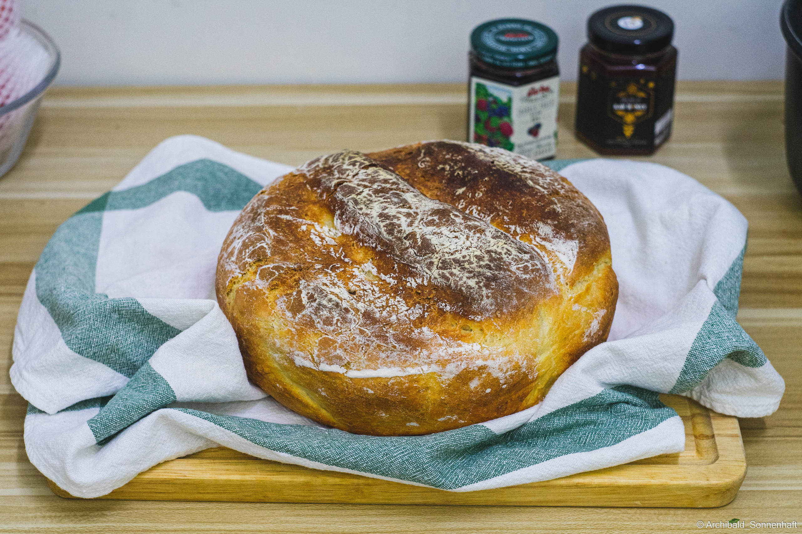 Homemade bread!. Photographer in Guangzhou, China. Archibald Sonnenhaft