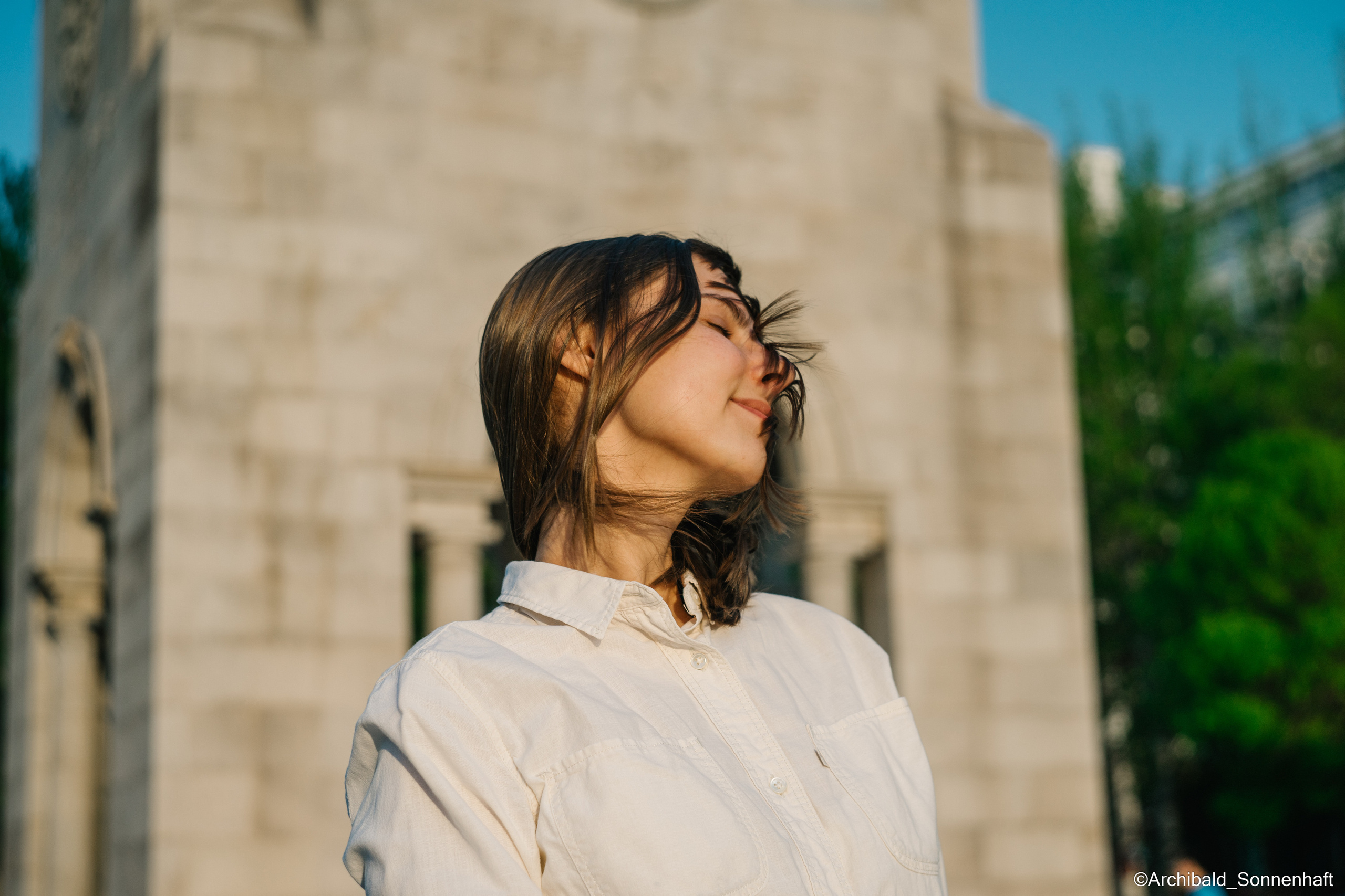 Alina Ermakova, 2022.05. Photographer in Guangzhou, China. Archibald Sonnenhaft