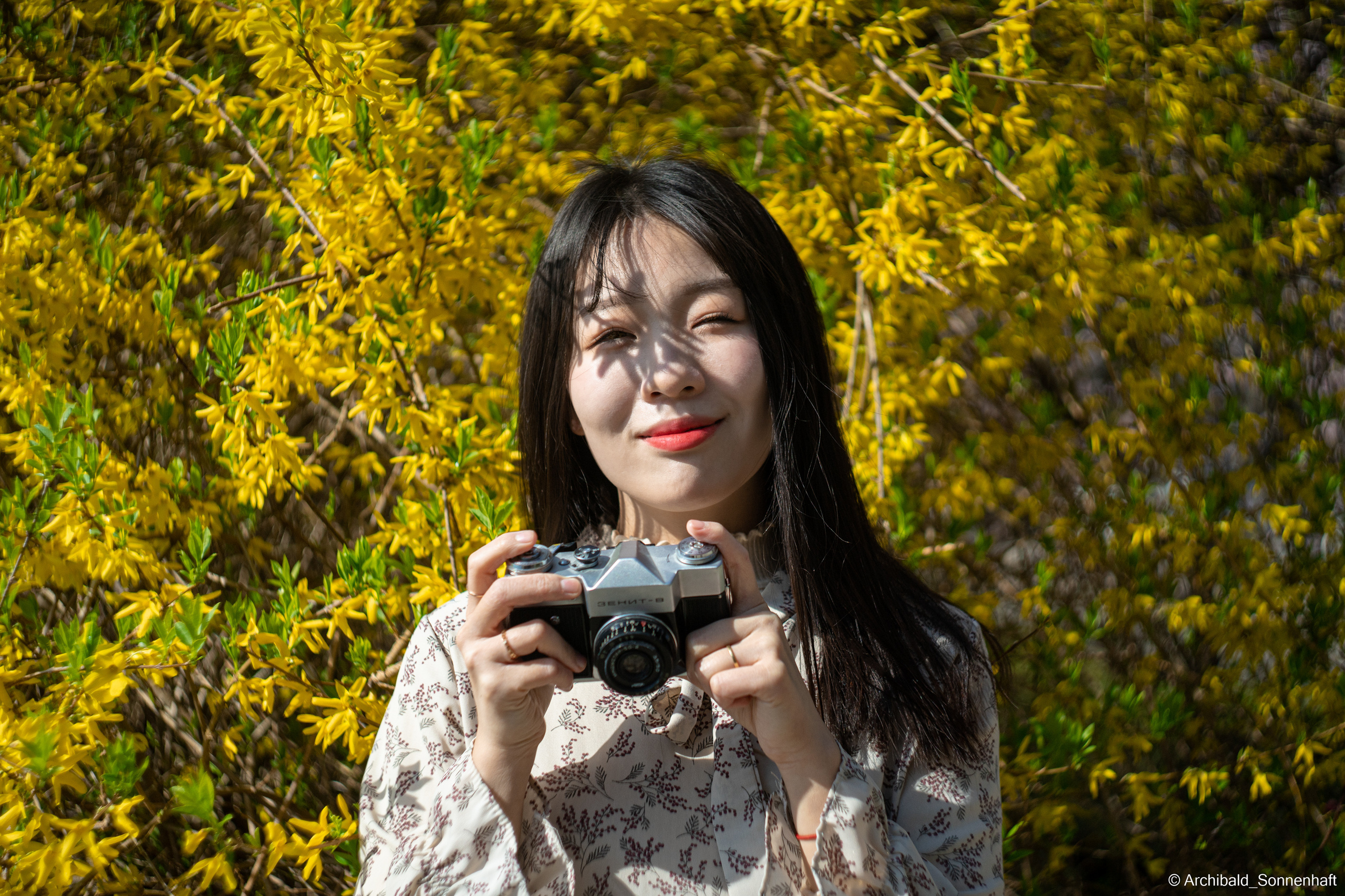 장유진 [jiang yu jin] — Korean student of the School of International Edu. Photographer in Guangzhou, China. Archibald Sonnenhaft