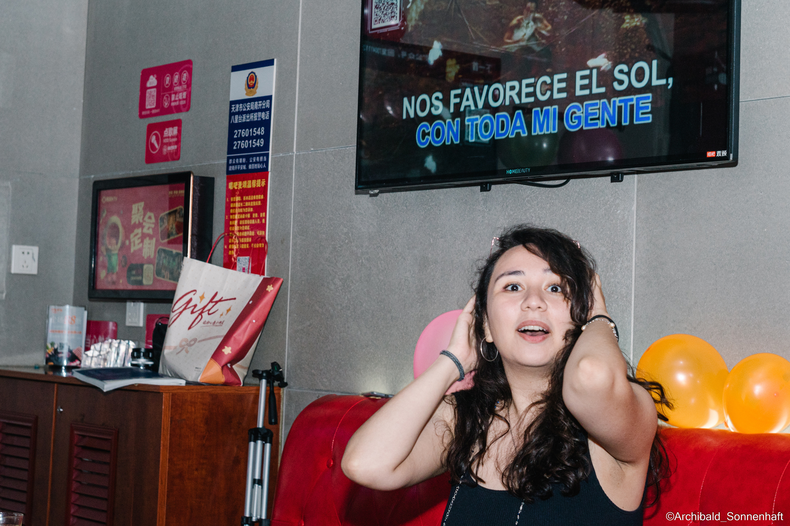 Goodbye Juan!. Photographer in Guangzhou, China. Archibald Sonnenhaft