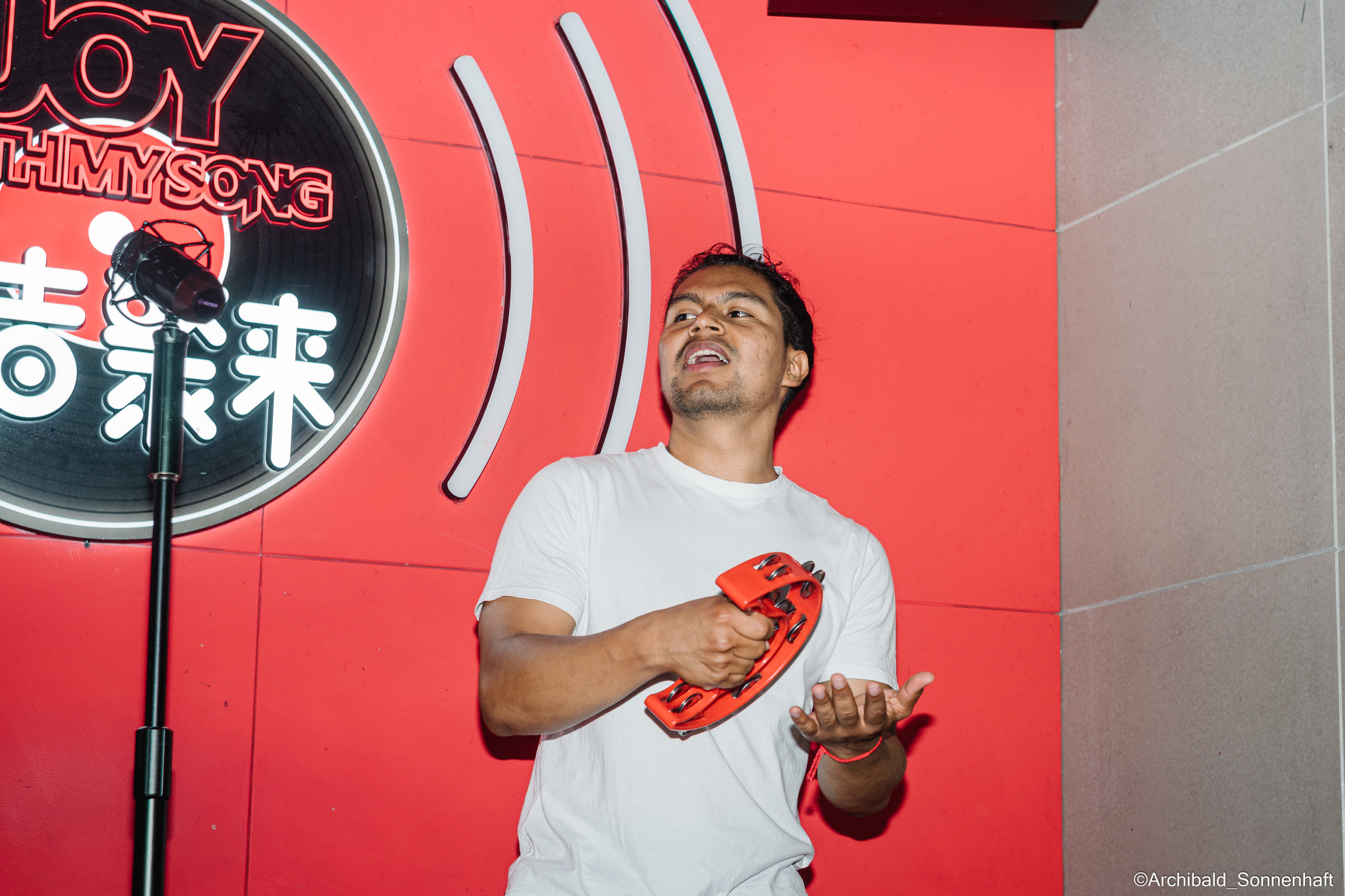 Goodbye Juan!. Photographer in Guangzhou, China. Archibald Sonnenhaft