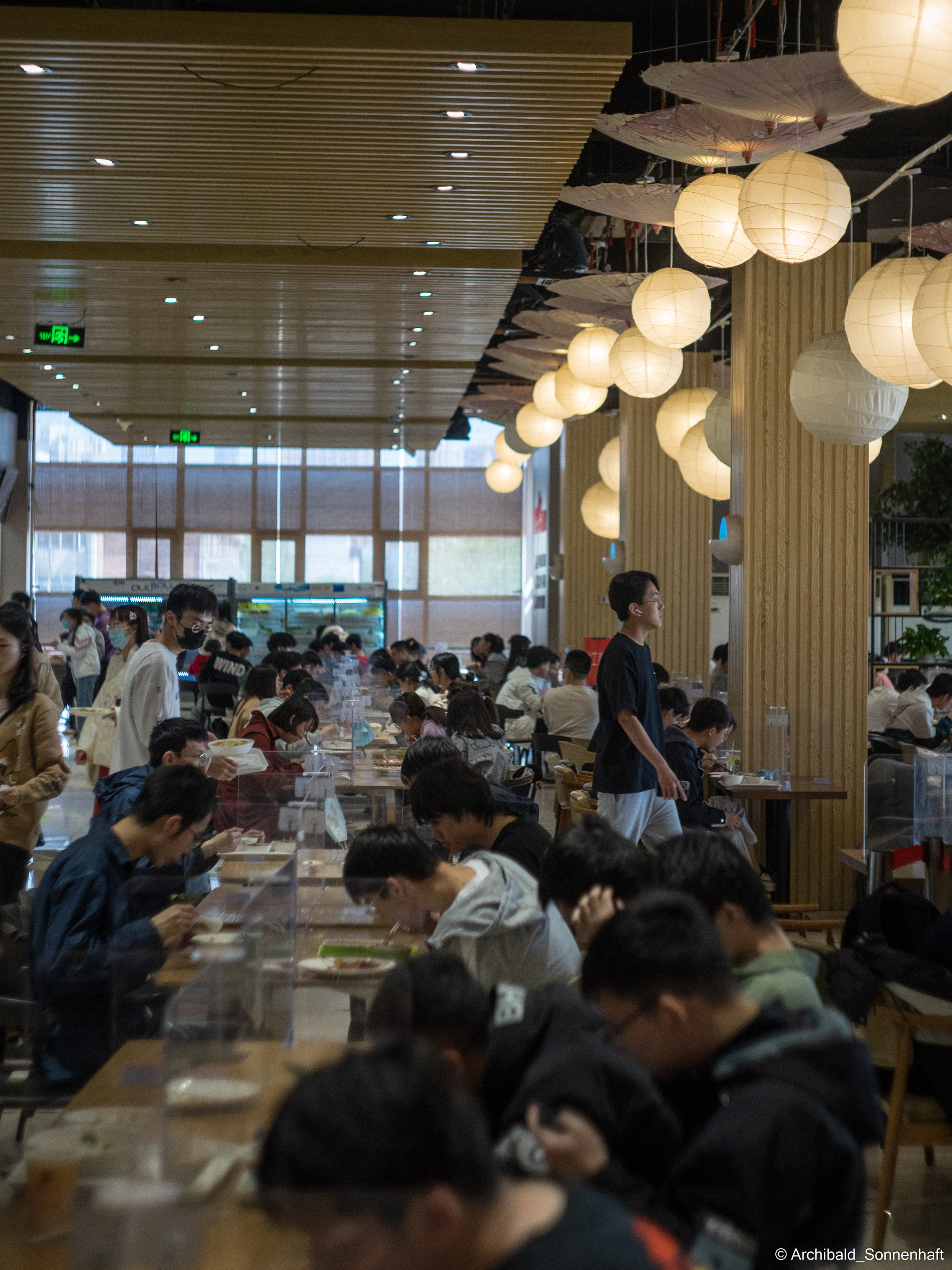 An unexpected walk around the university with my wife and argentine st. Photographer in Guangzhou, China. Archibald Sonnenhaft