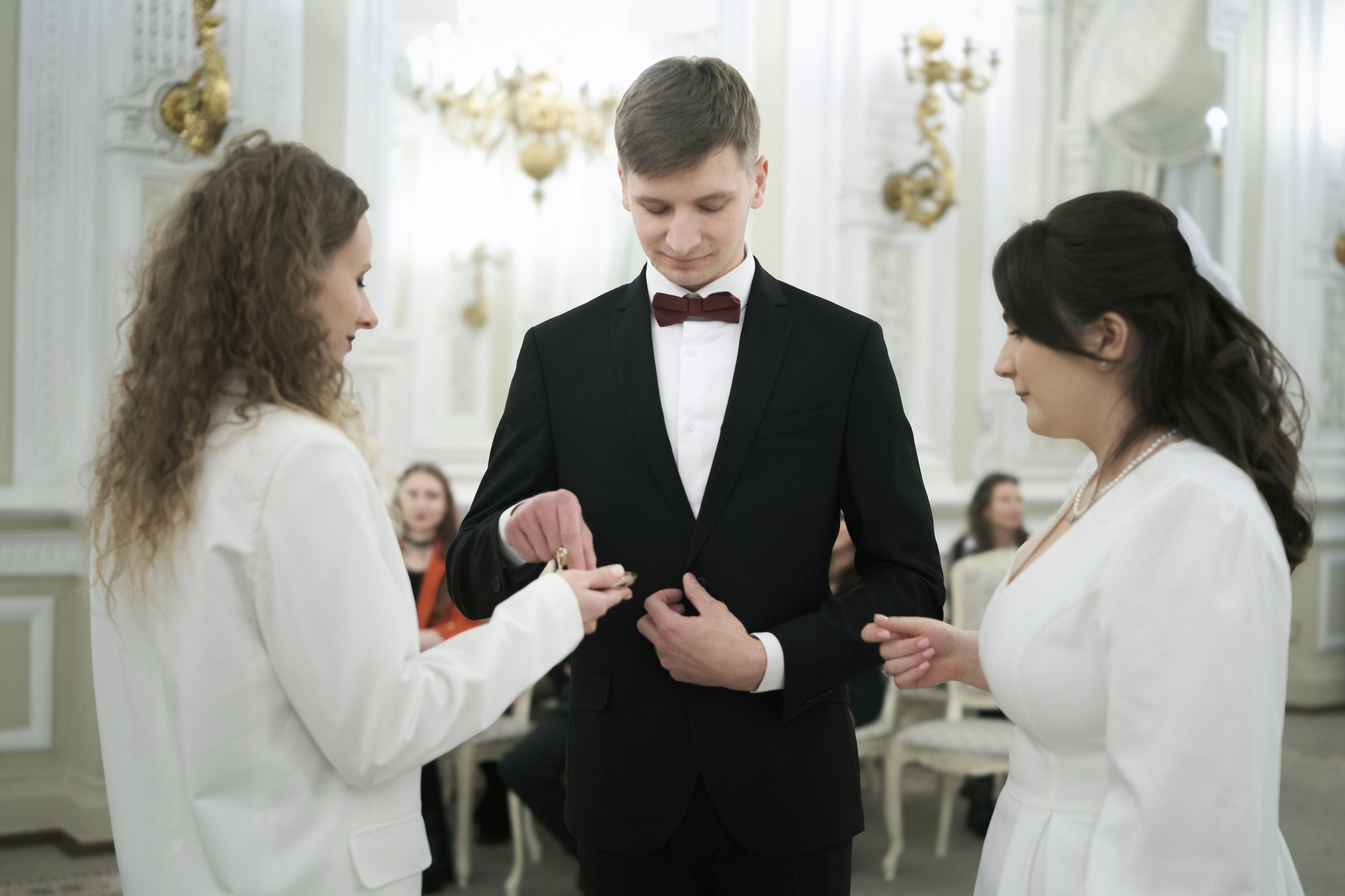 Дворец бракосочетания №1 - Фотосессия вечером в феврале в ЗАГСе