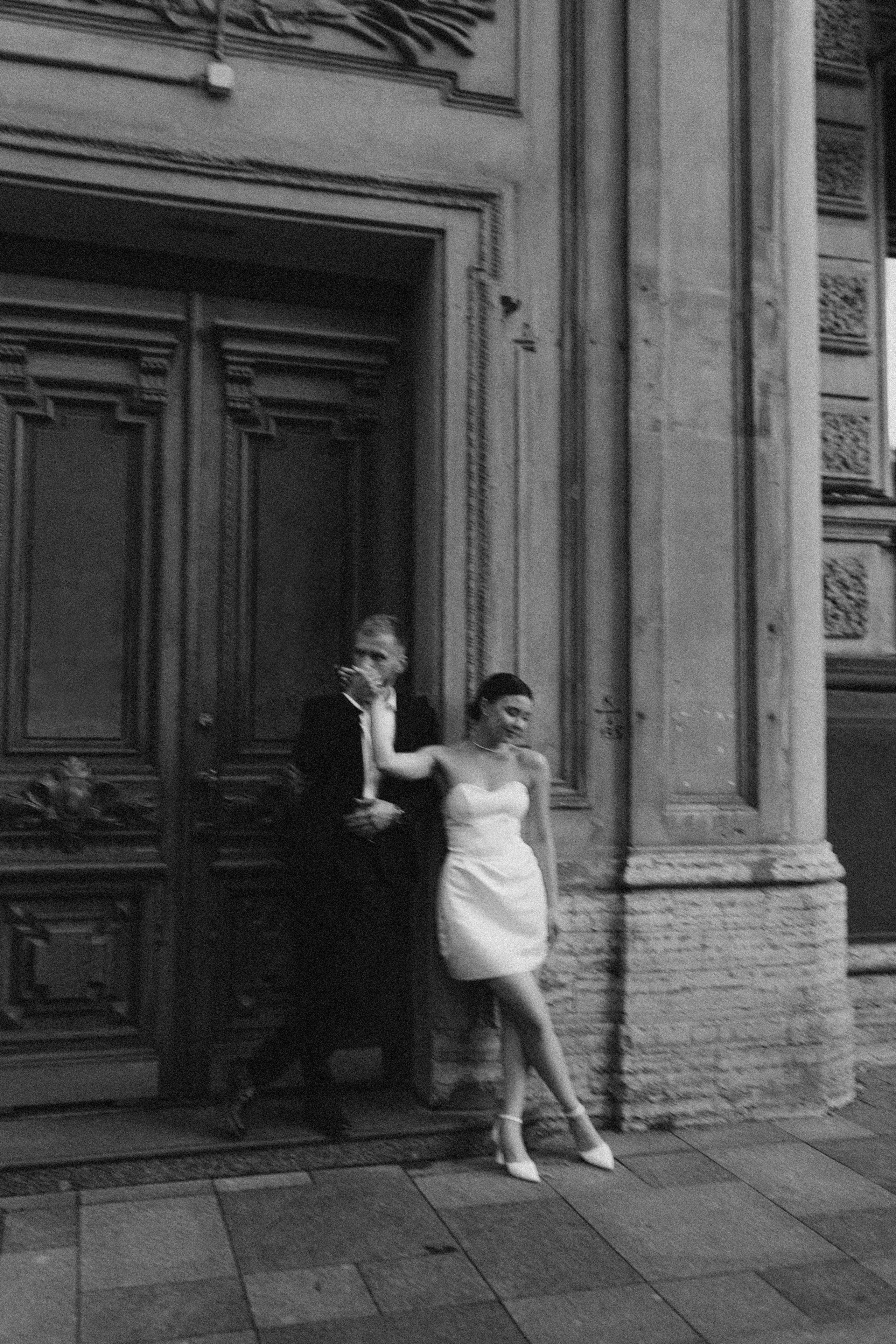 Костя и Лиза|прогулка + катер. Свадебный и love story фотограф в Санкт-Петербурге