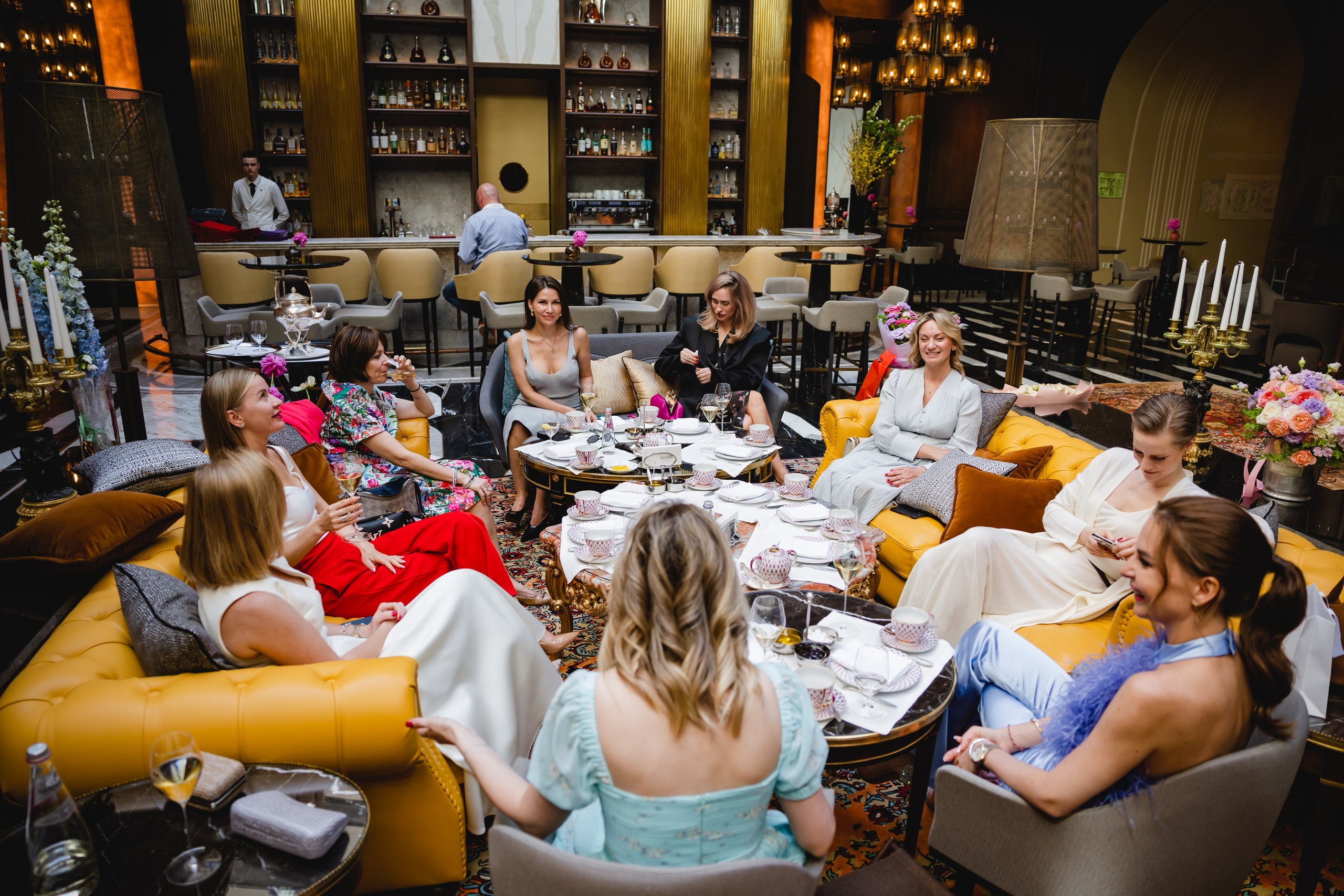 Дни Рождения и Юбилеи. Сайт с красивыми фотографиями и людьми