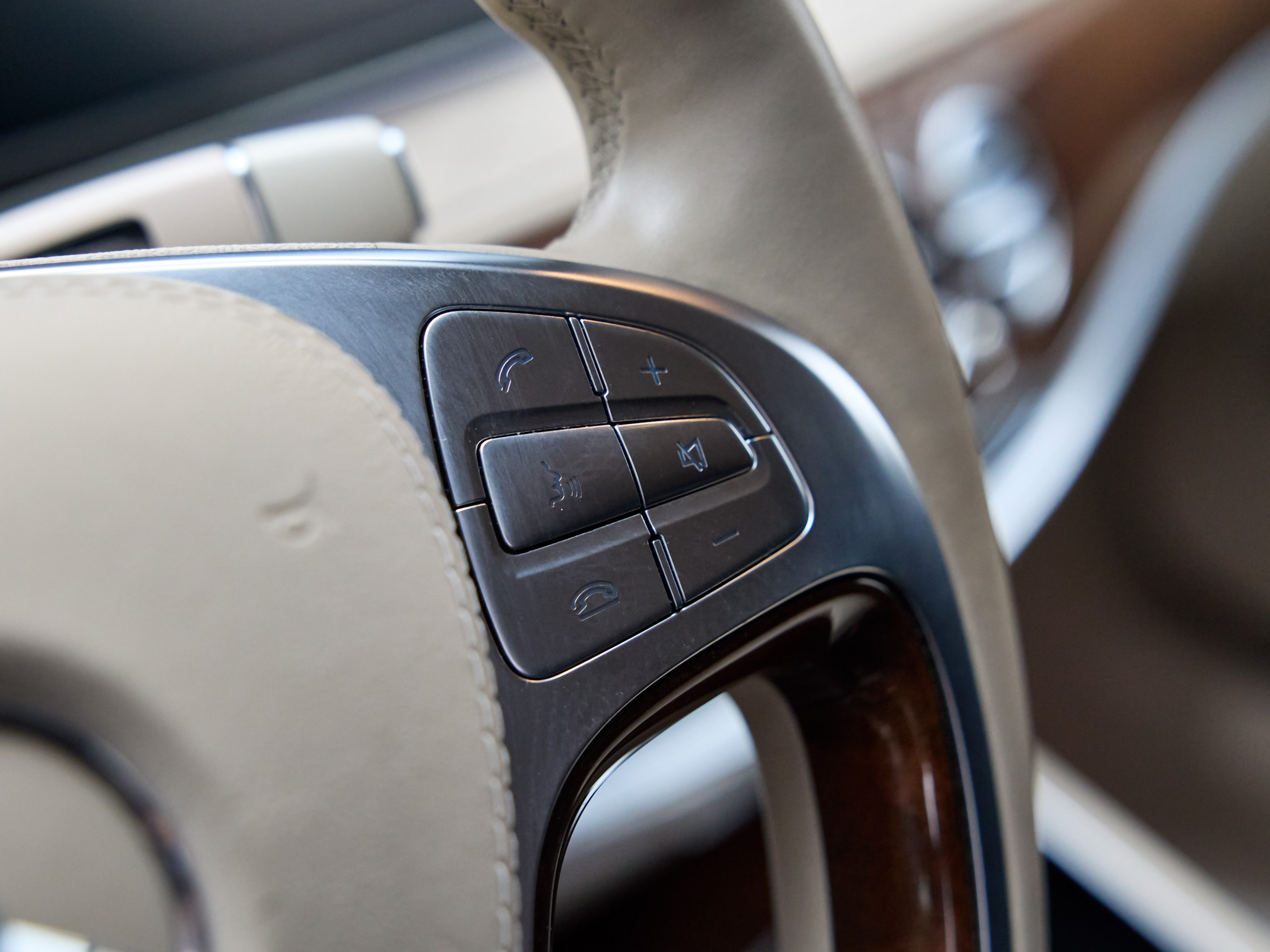 Mercedes S500. IDeAI studio