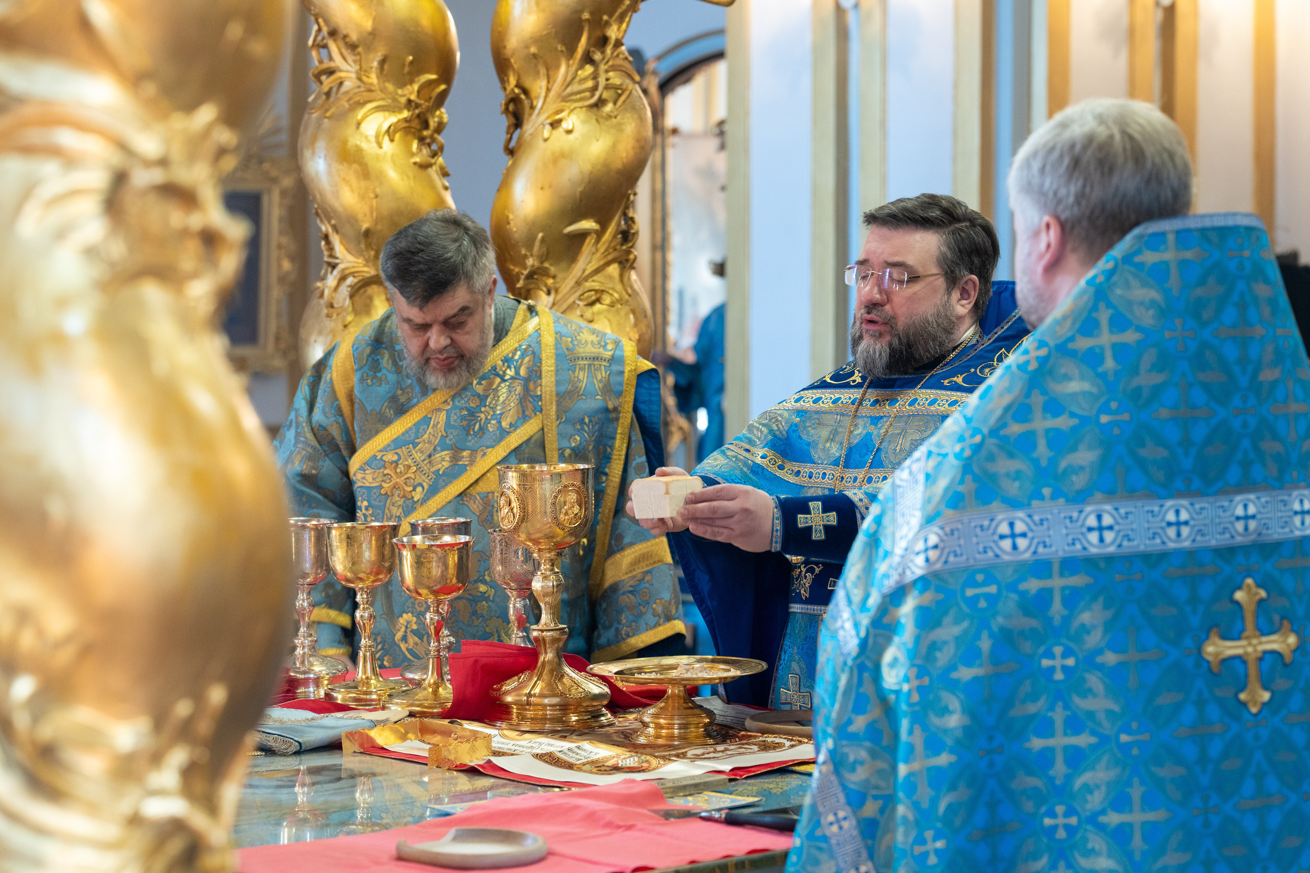 Неделя мясопустная, о Страшном Суде. СРЕТЕНИЕ ГОСПОДА БОГА И СПАСА НАШЕГО ИИСУСА ХРИСТА. НИКОЛО-БОГОЯВЛЕНСКИЙ МОРСКОЙ СОБОР