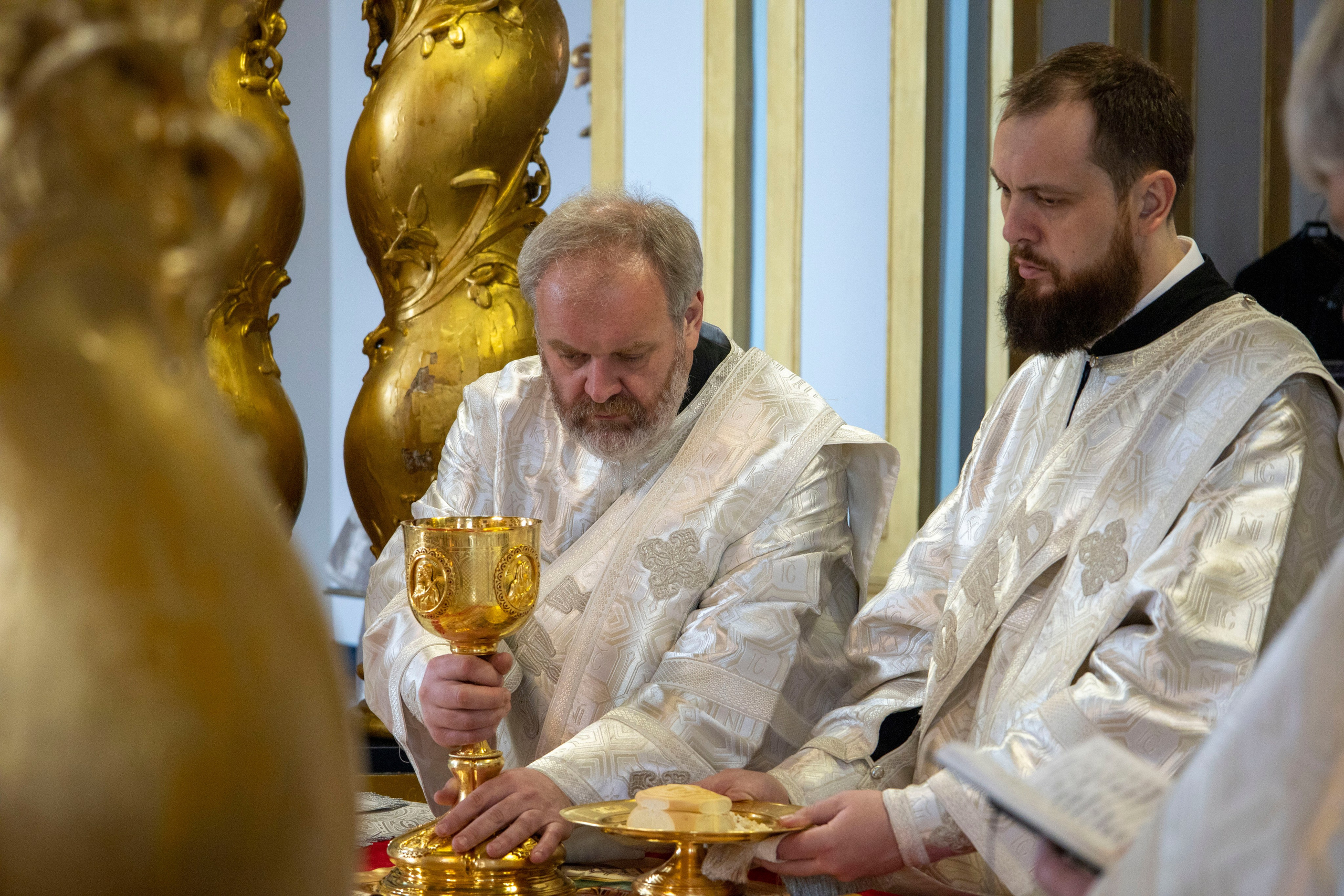 ВЕЛИКАЯ СУББОТА. НИКОЛО-БОГОЯВЛЕНСКИЙ МОРСКОЙ СОБОР