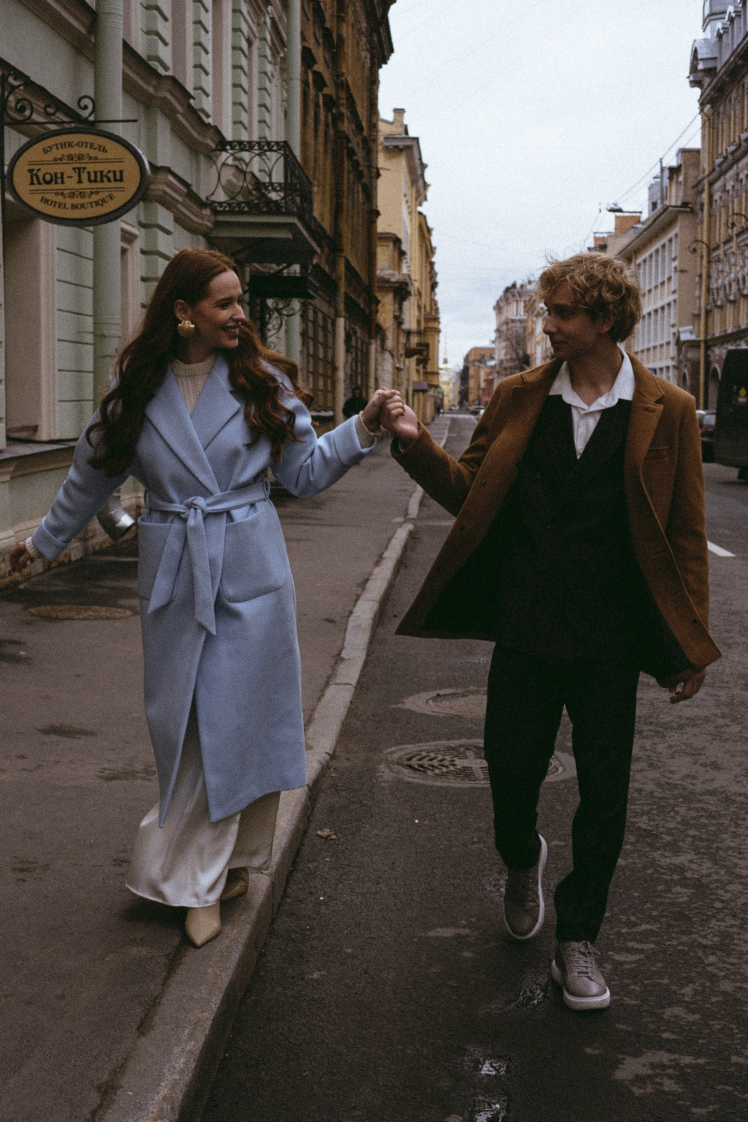 СВАДЕБНАЯ ПРОГУЛКА ПО ПЕТРОГРАДКЕ ВЕСНОЙ (ФОТОСЕССИИЯ ПАРЫ СВАДЕБНАЯ). Профессиональный фотограф, Санкт-Петербург — Виктория Богомолова