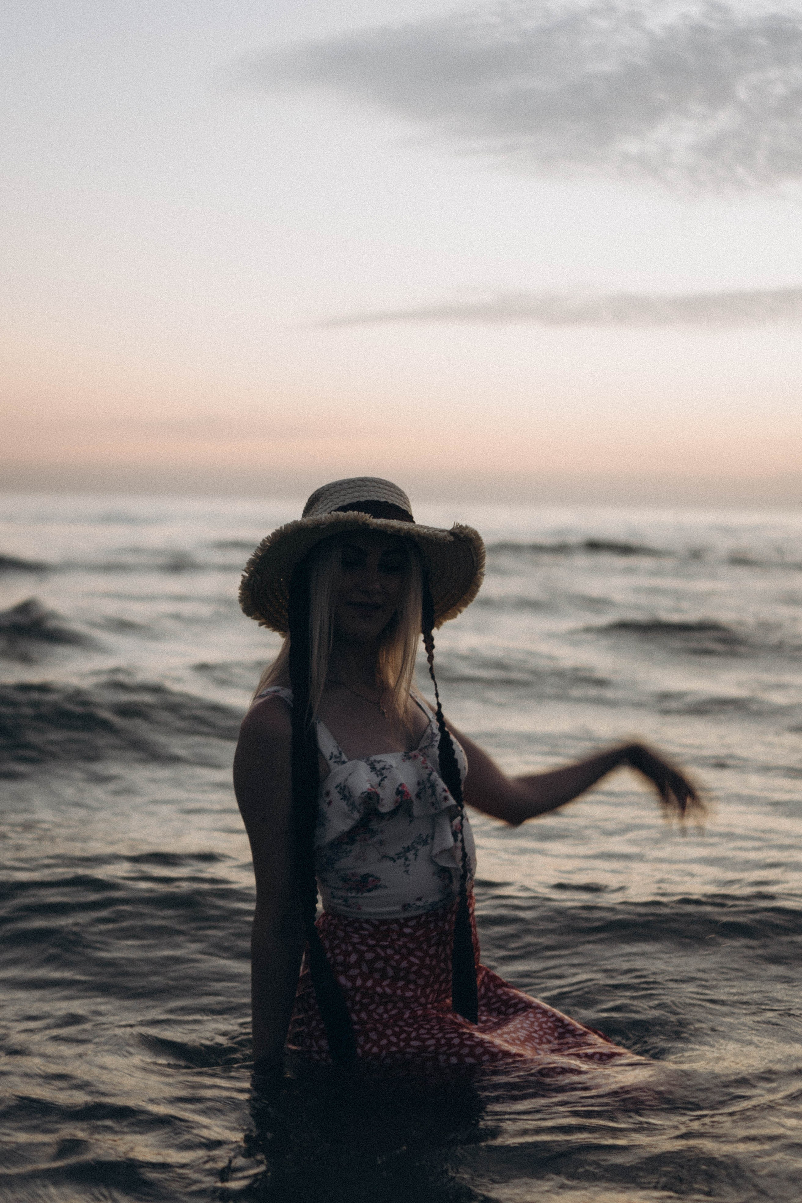 Июльский вечер на берегу черного моря. Профессиональный фотограф, Санкт-Петербург — Виктория Богомолова