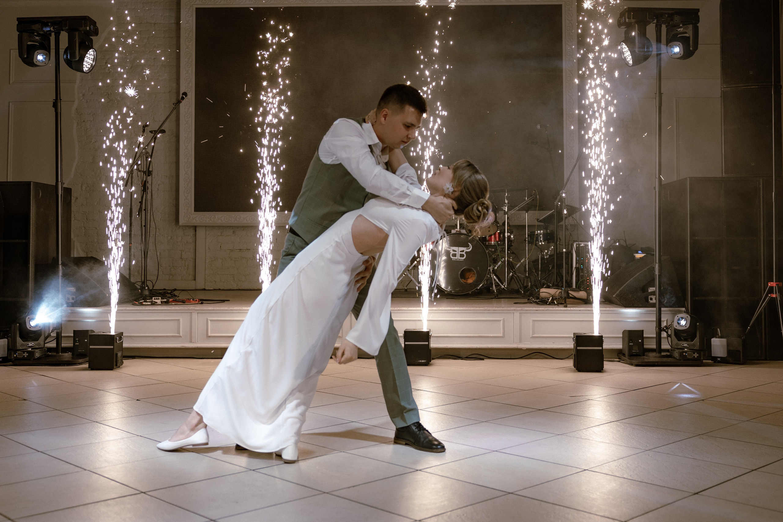 Постановка свадебного танца в Красноярске, хореограф красноярск, организатор Красноярск