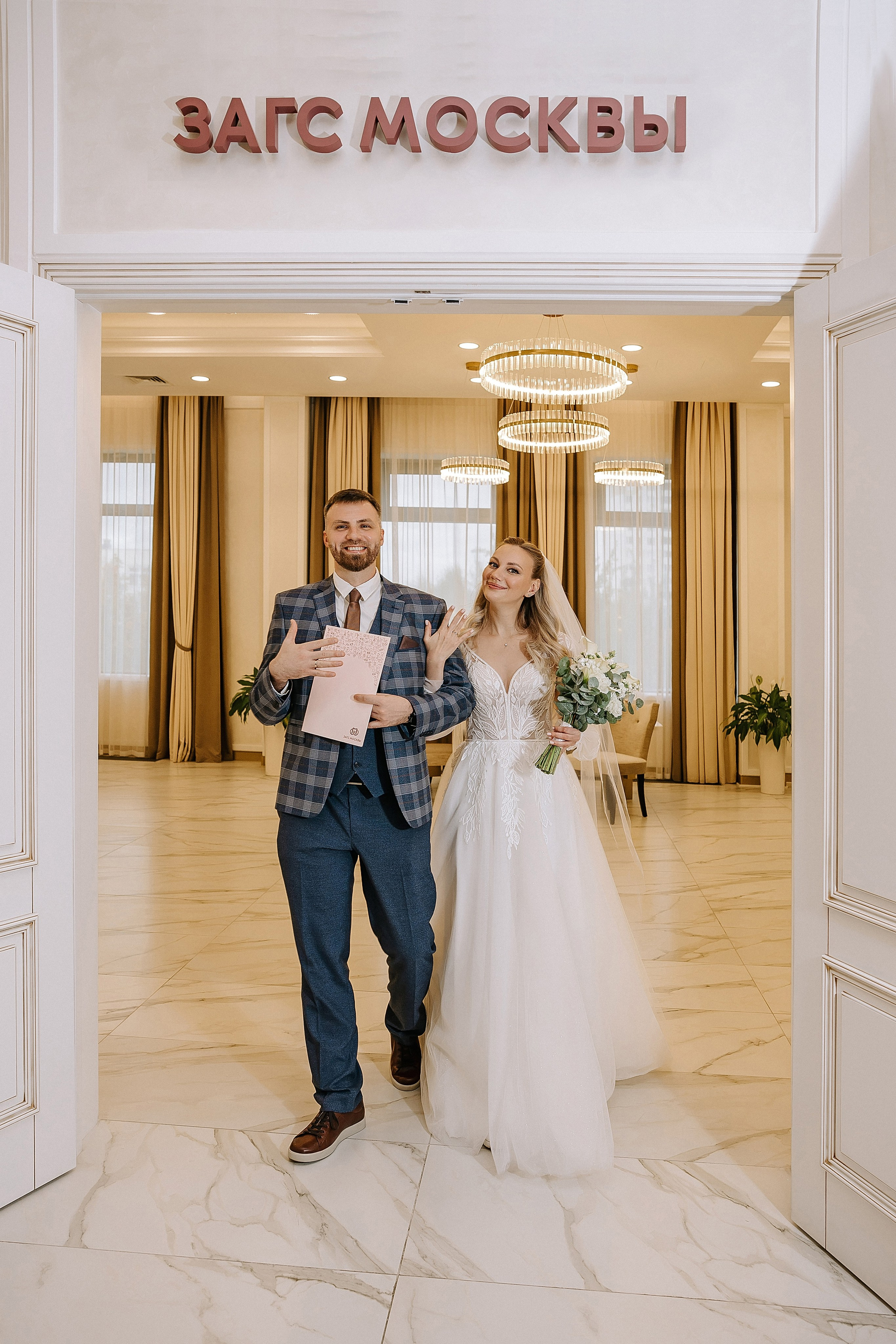 Чувства. Александр Антонов. Профессиональный свадебный, репортажный фотограф в Москве, Подольске. Фото+Видео на любой праздник