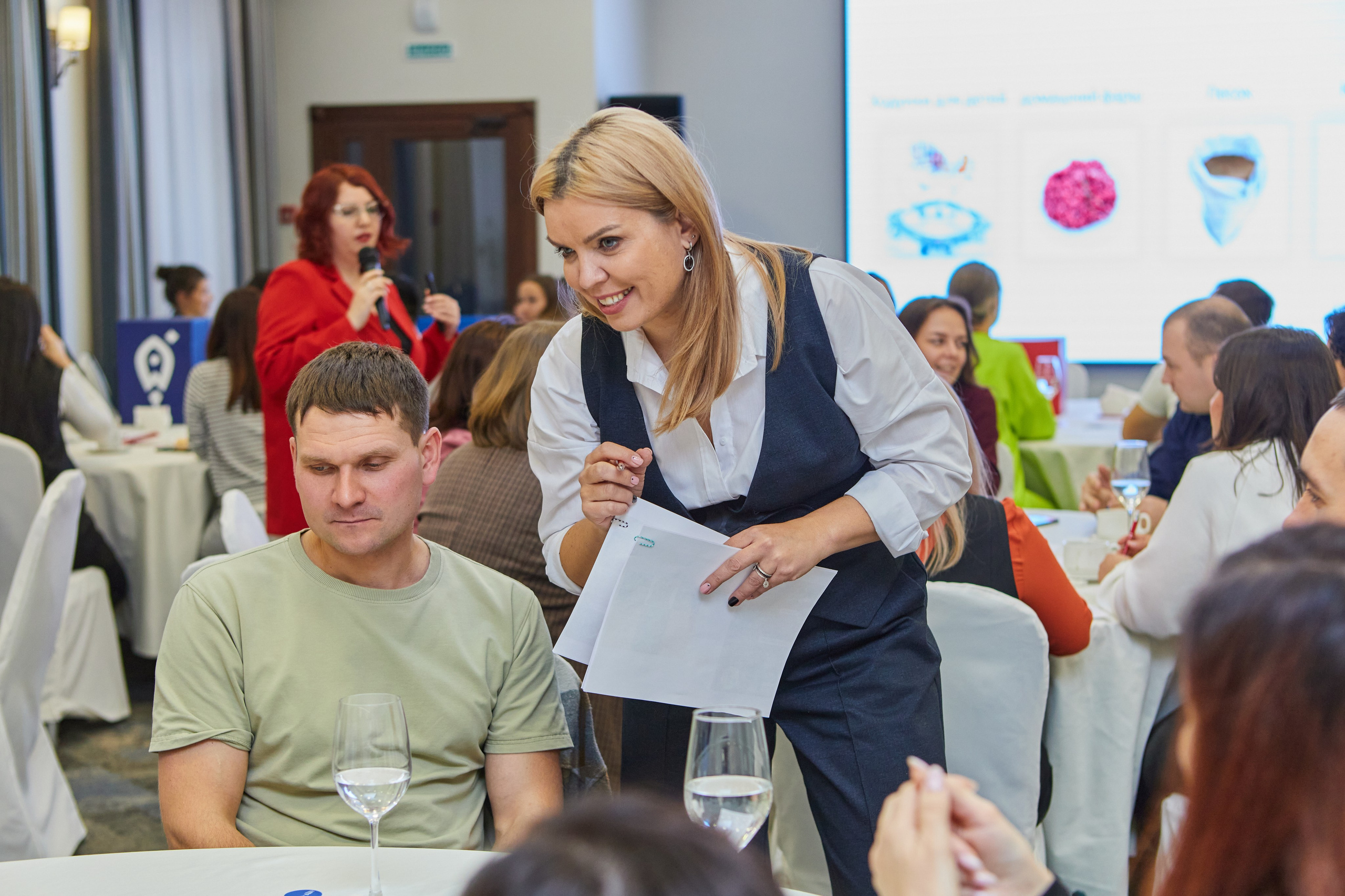 Бизнес-игра «Экспортное казино», центр «Мой Бизнес». Контент-фотограф в Абакане Наталья Нагибина