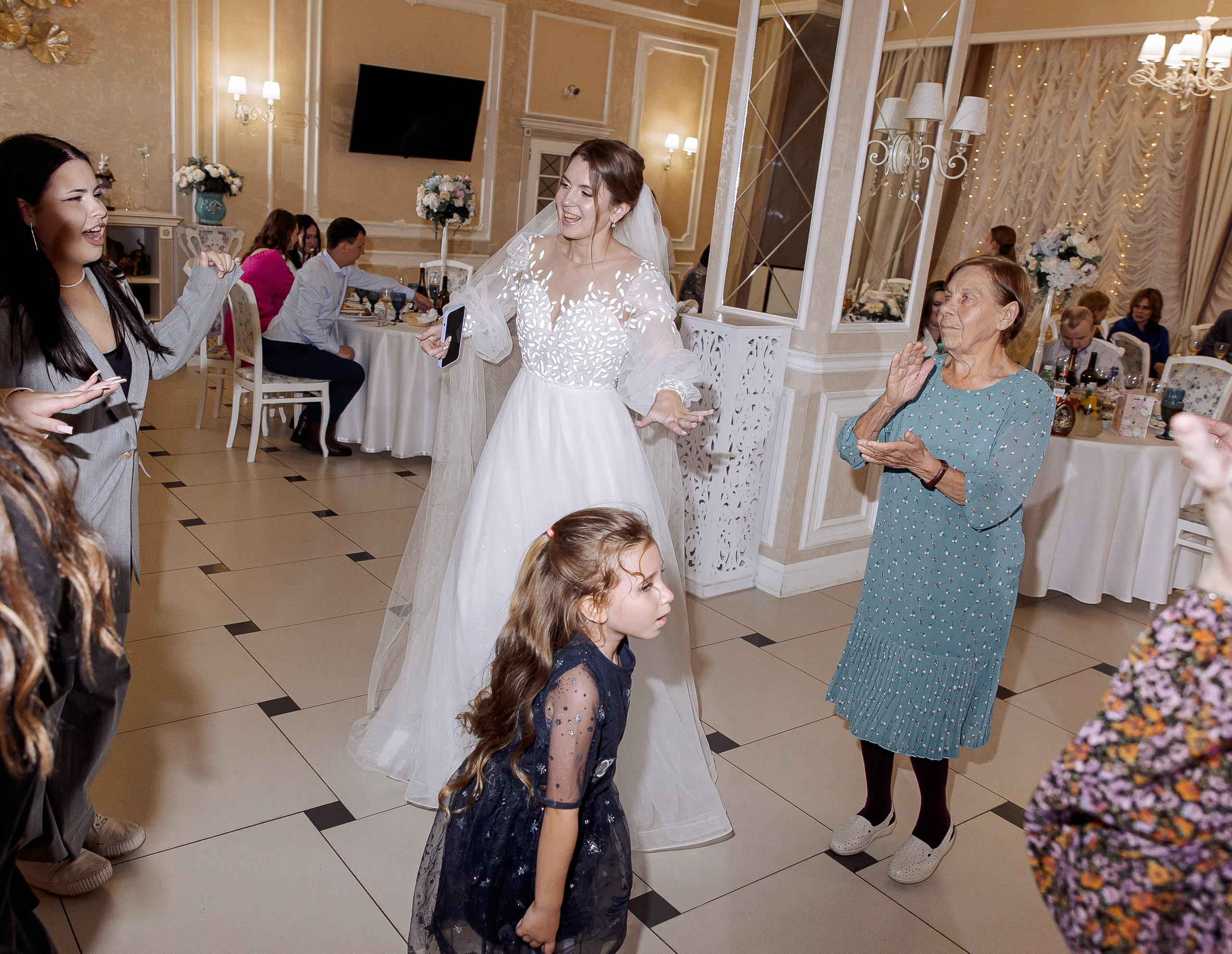 Владислава и Никита. Свадебный и семейный фотограф в Челябинске Юлия Ишимова