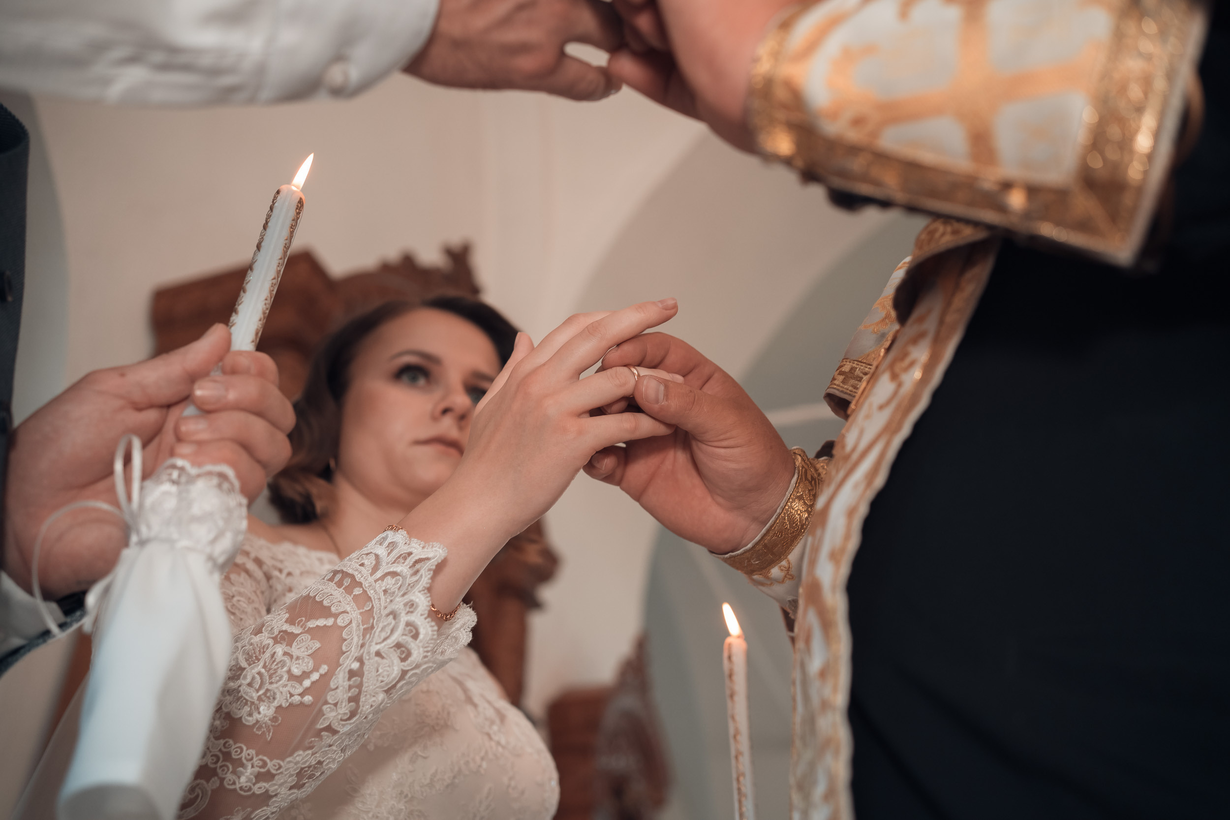 Венчание в Покровском храме с. Новопокровское. Церковный фотограф Севастополь